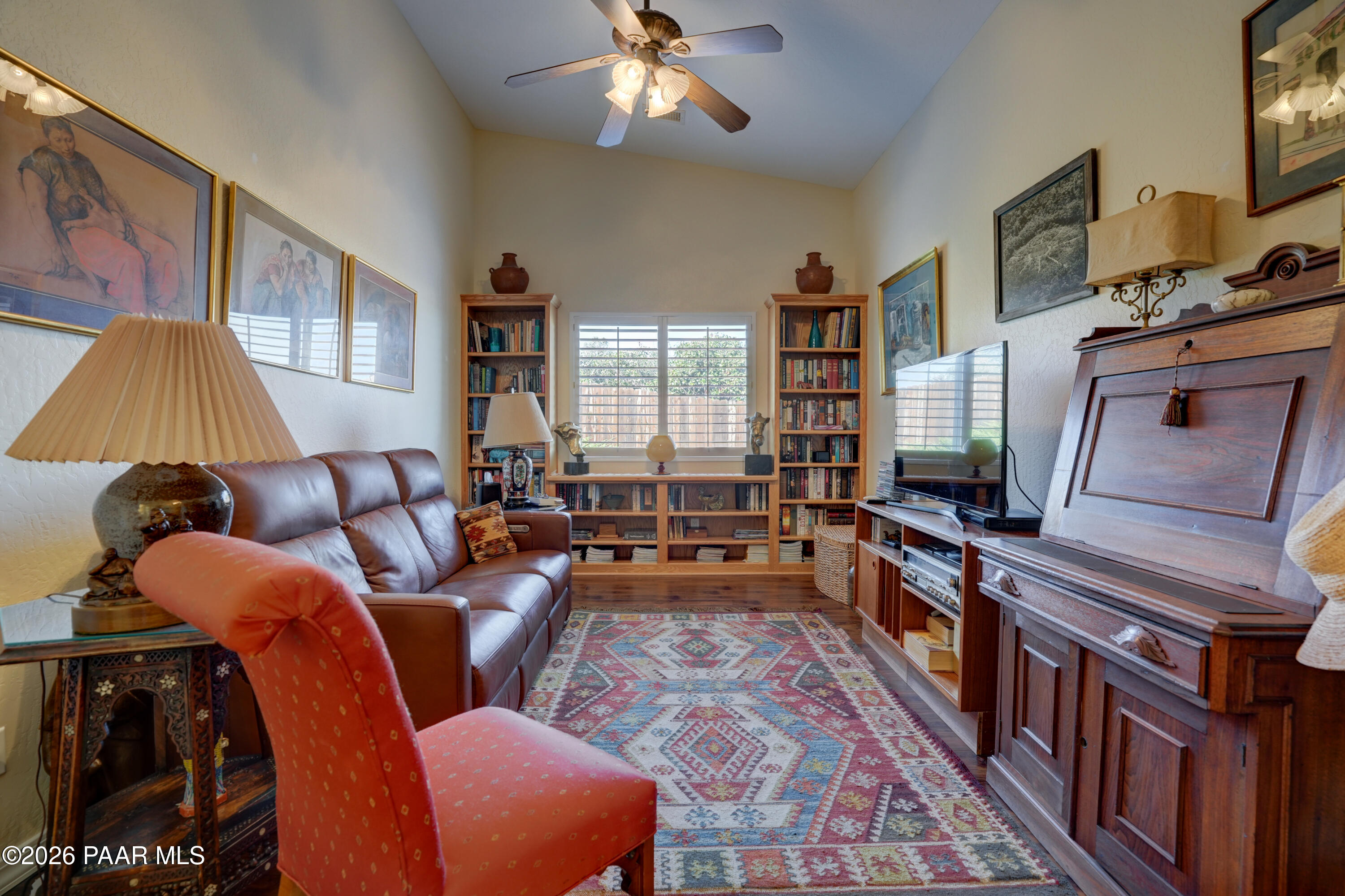 1546 Eagle Crest Drive