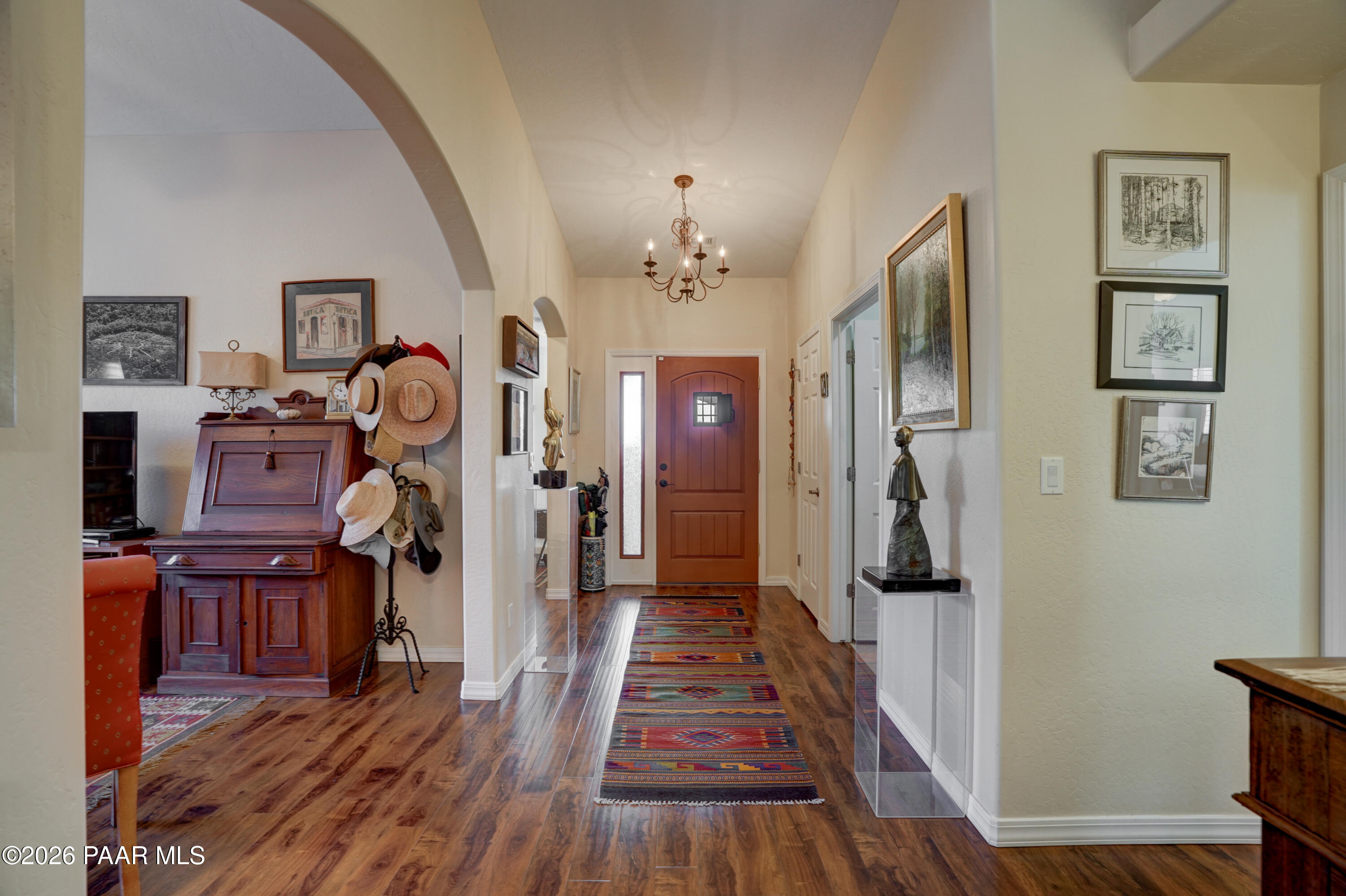1546 Eagle Crest Drive