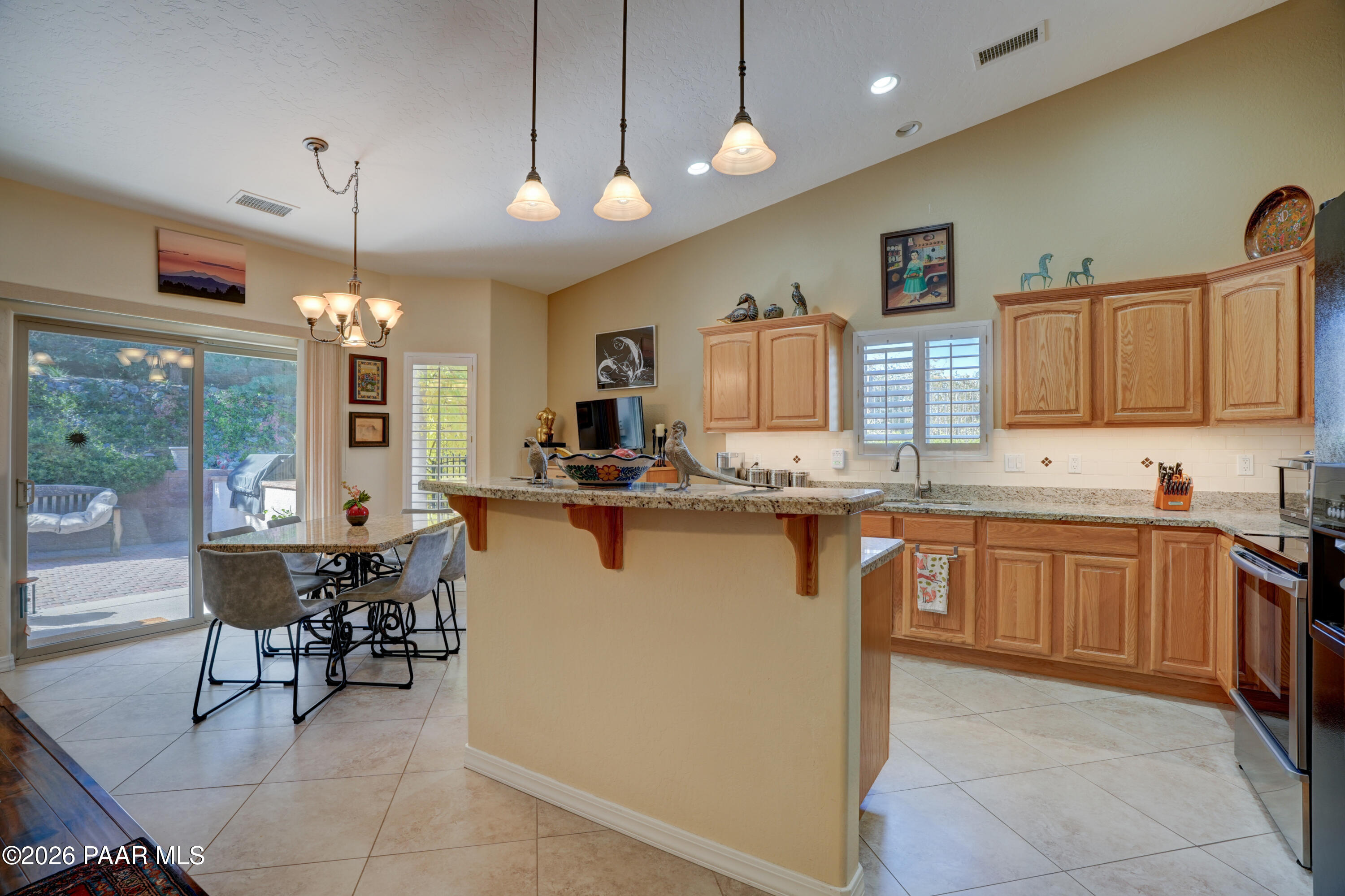 1546 Eagle Crest Drive