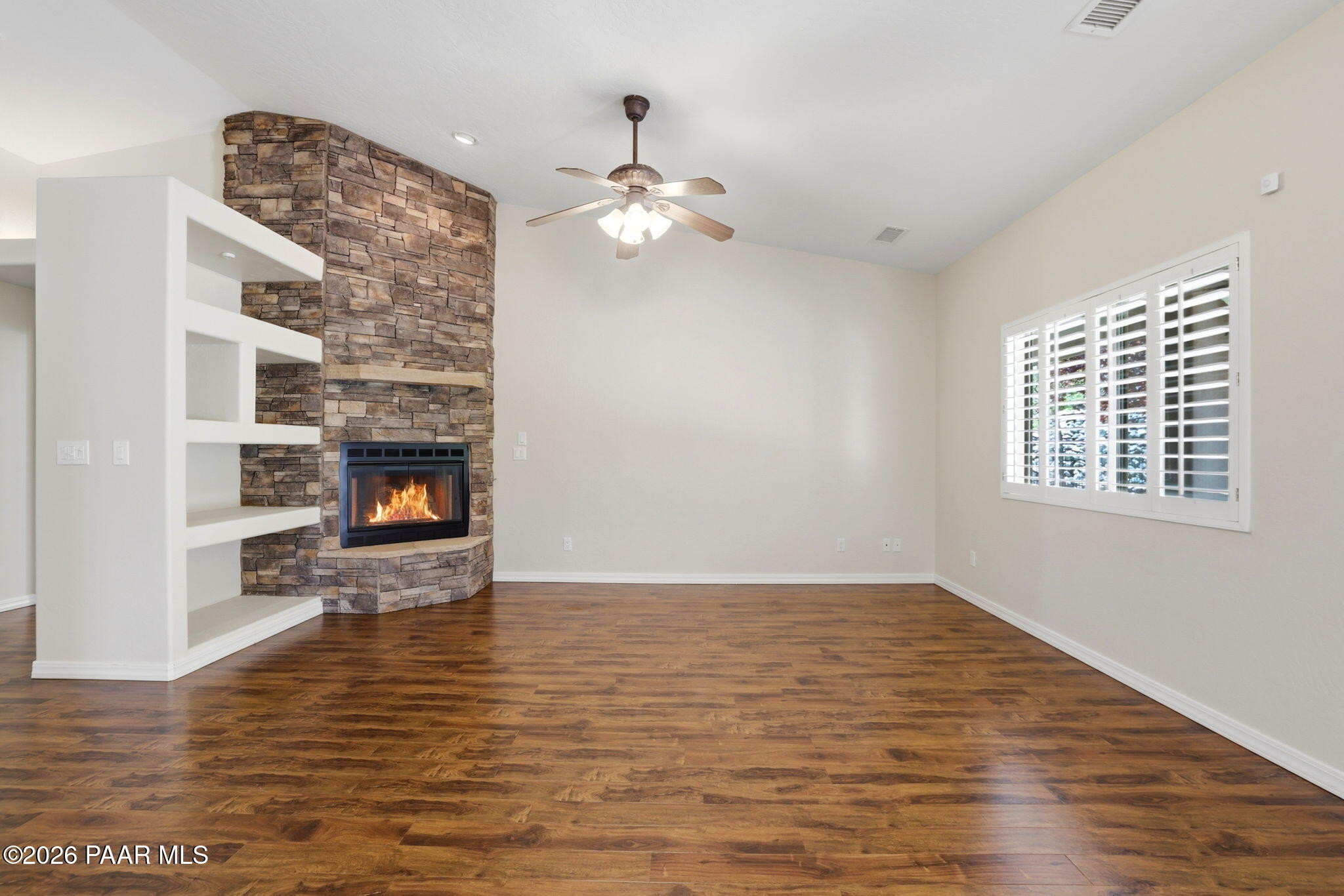 1546 Eagle Crest Drive