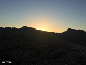 00xxx N Lake Pleasant Road, -