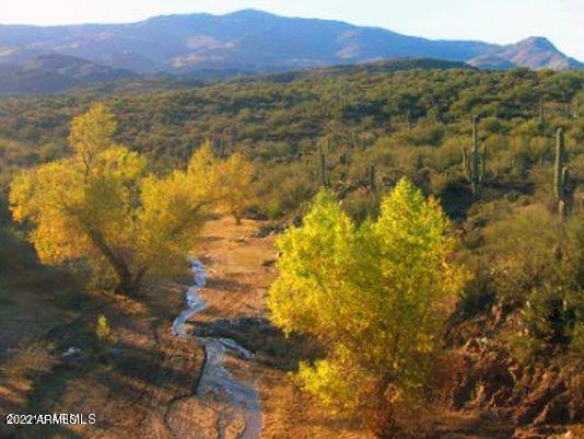 00xxx N Lake Pleasant Road, -