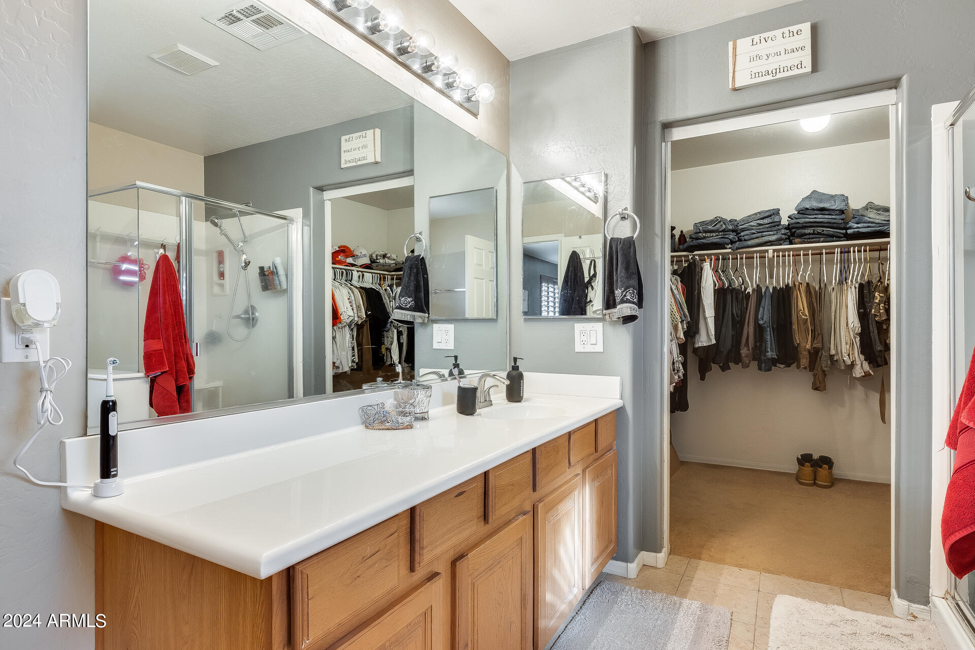 21957 W MORNING GLORY Street