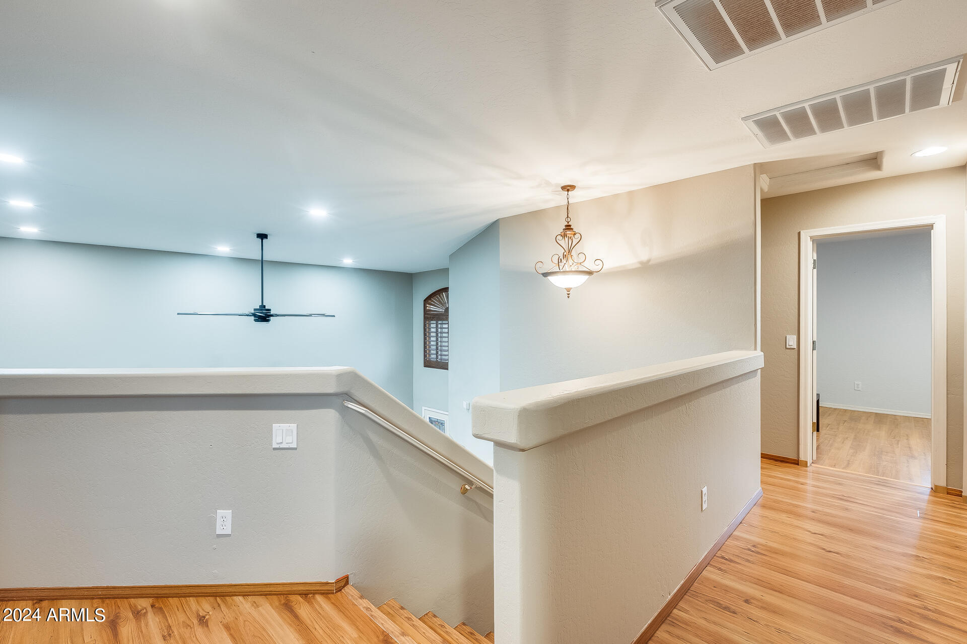 21957 W MORNING GLORY Street