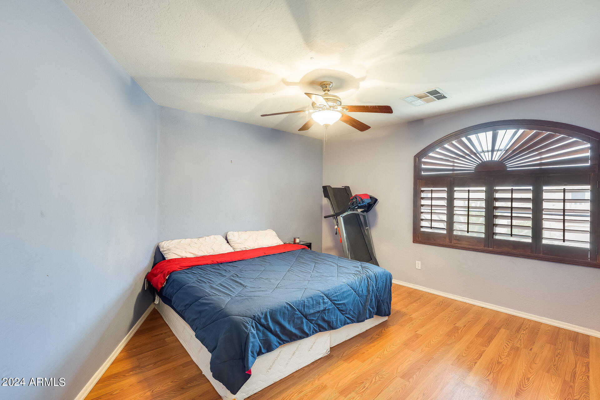 21957 W MORNING GLORY Street