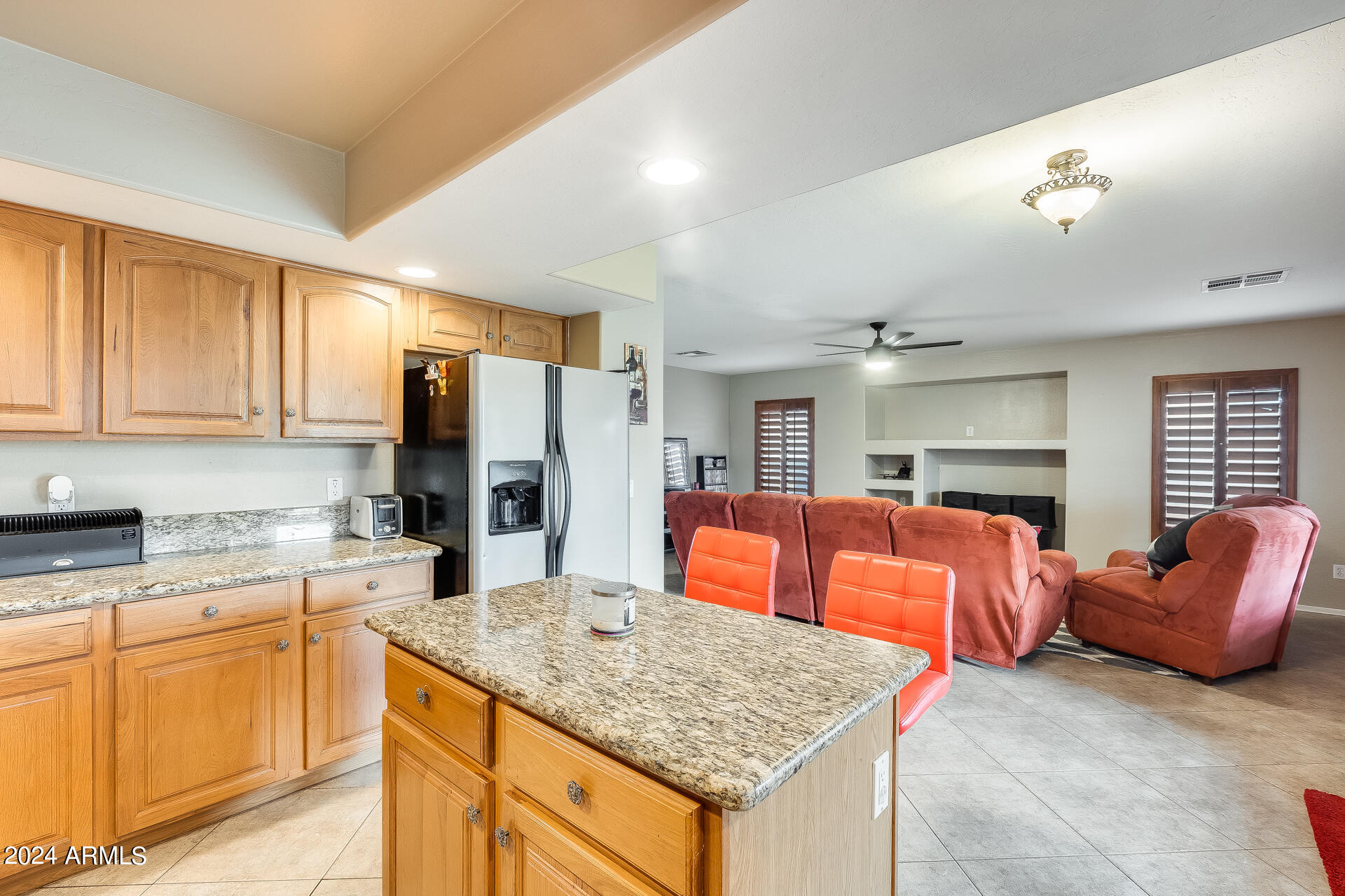 21957 W MORNING GLORY Street