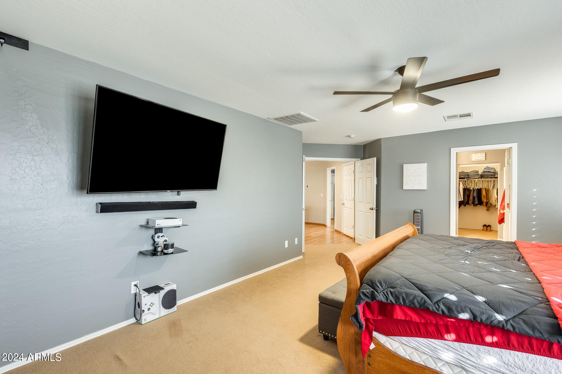 21957 W MORNING GLORY Street