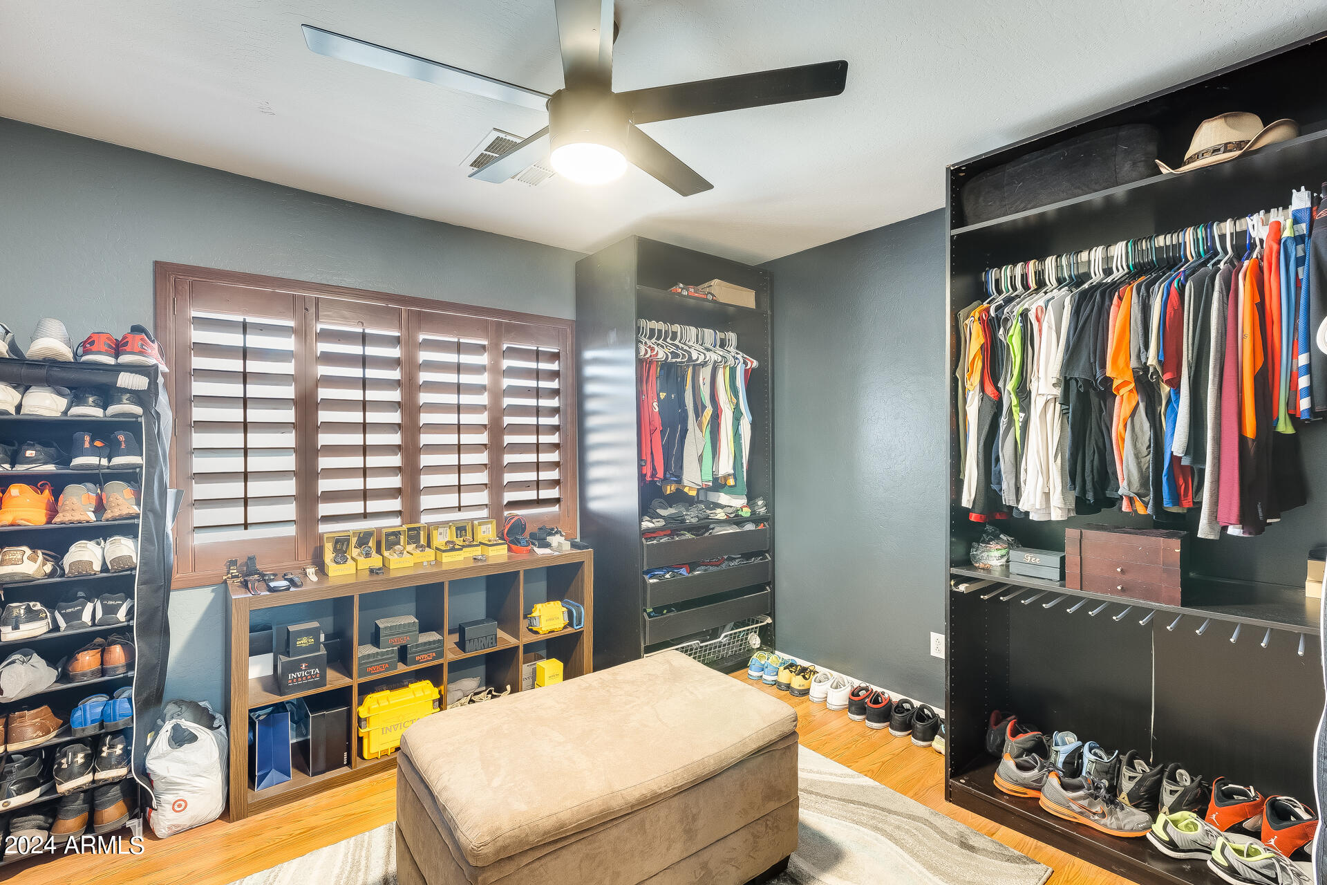 21957 W MORNING GLORY Street