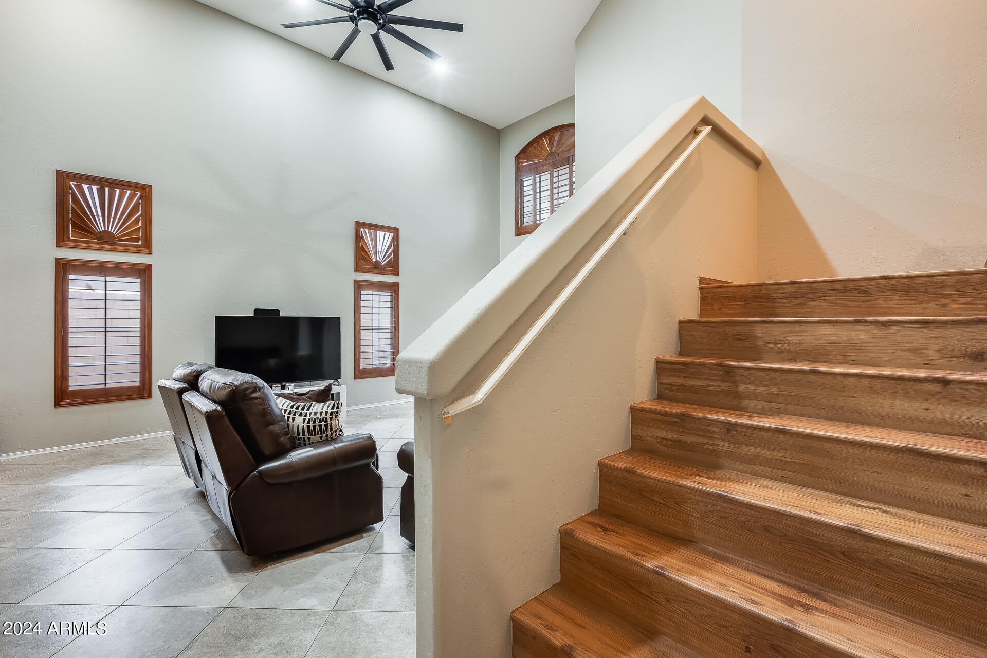 21957 W MORNING GLORY Street