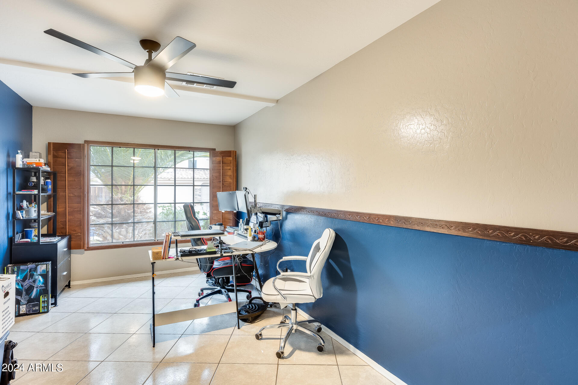 21957 W MORNING GLORY Street