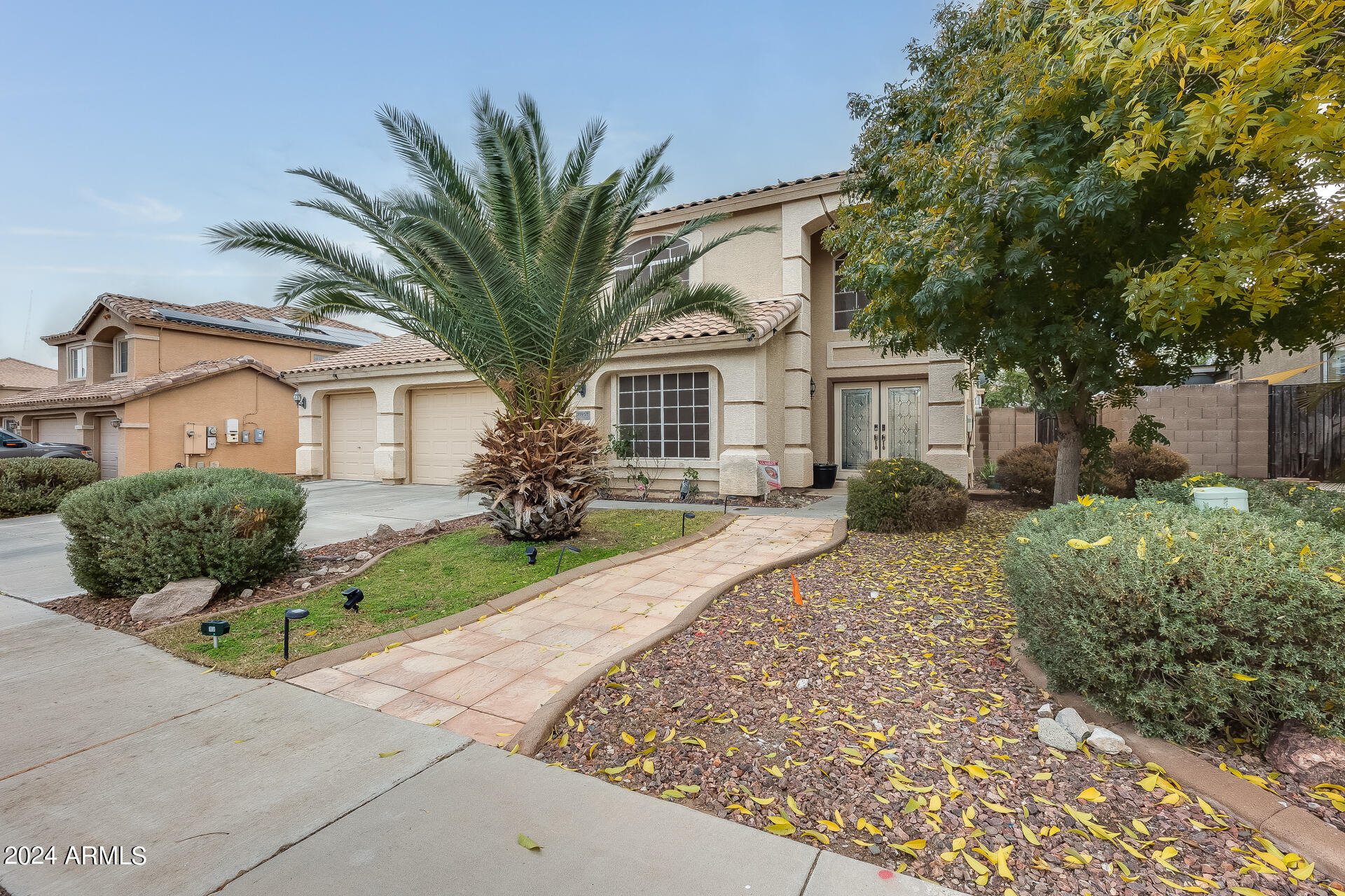 21957 W MORNING GLORY Street