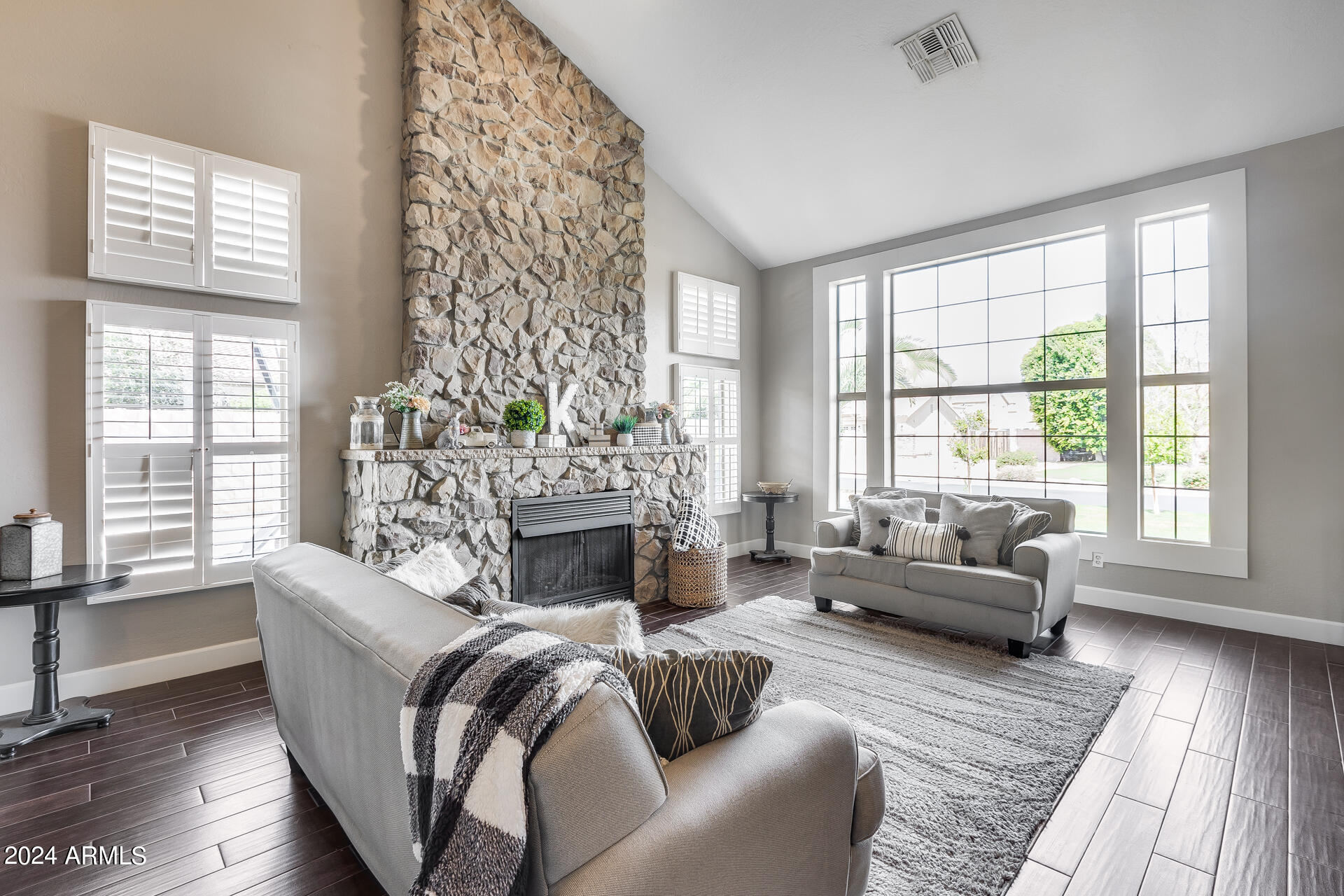 15437 W CHRISTY Drive