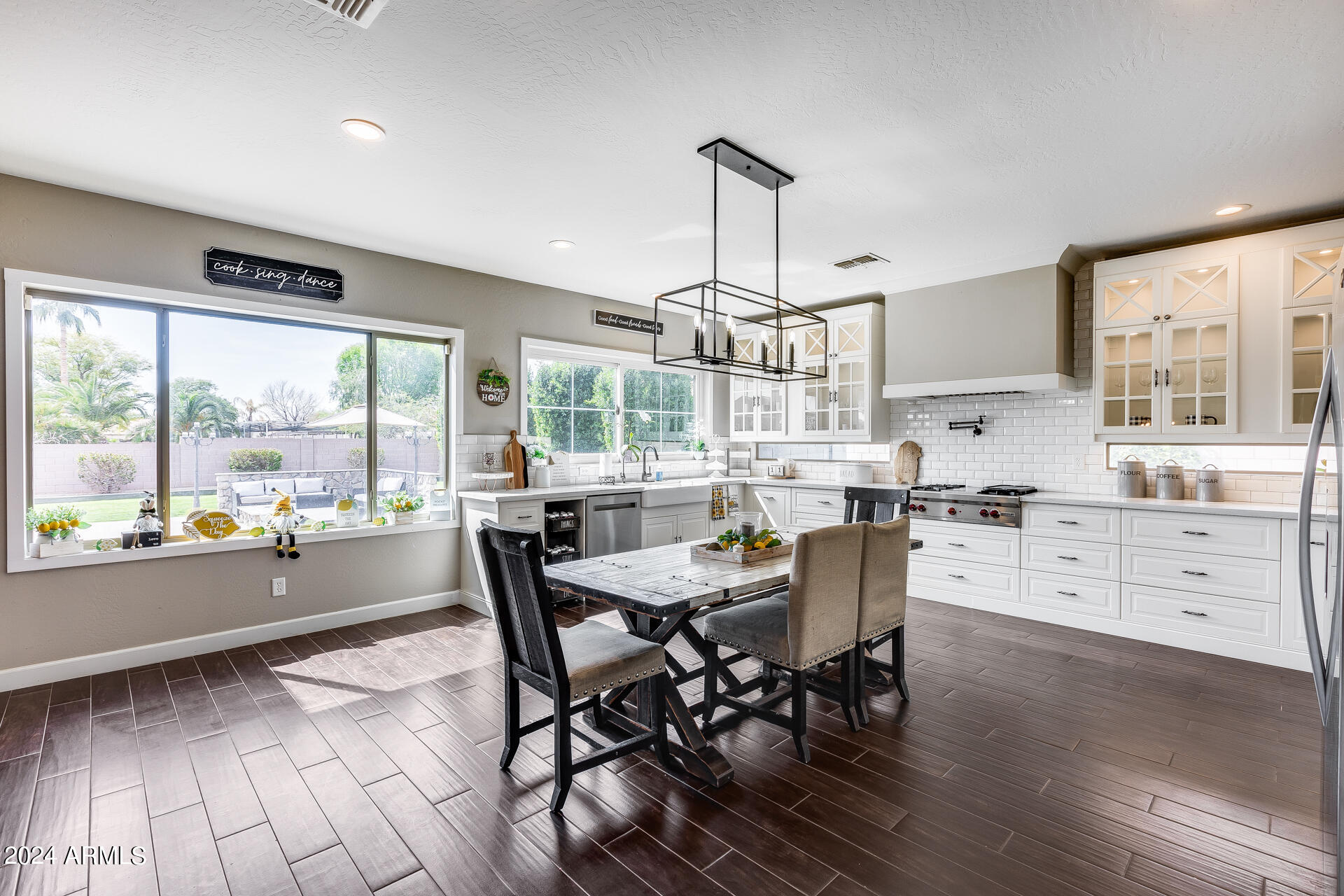 15437 W CHRISTY Drive