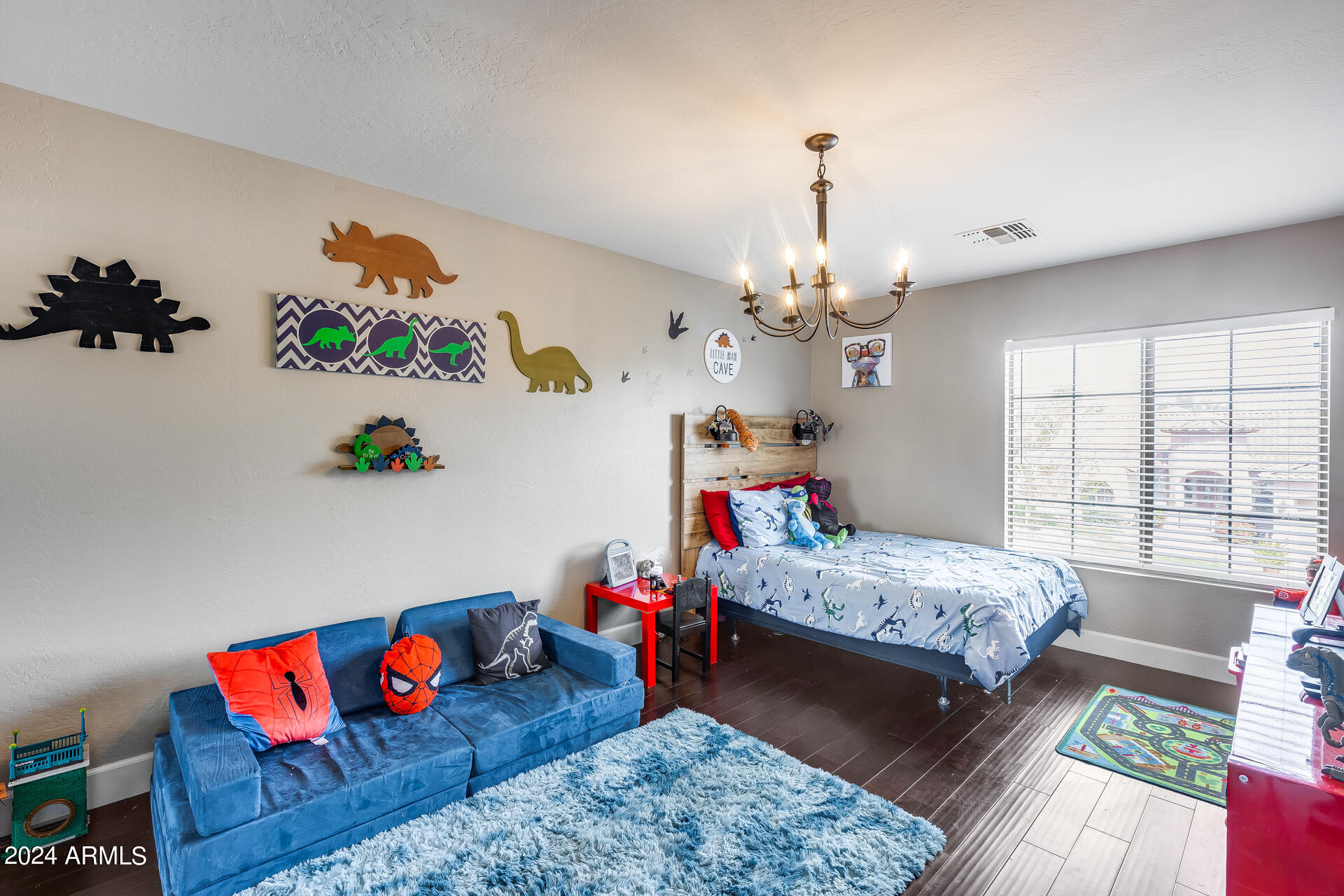 15437 W CHRISTY Drive