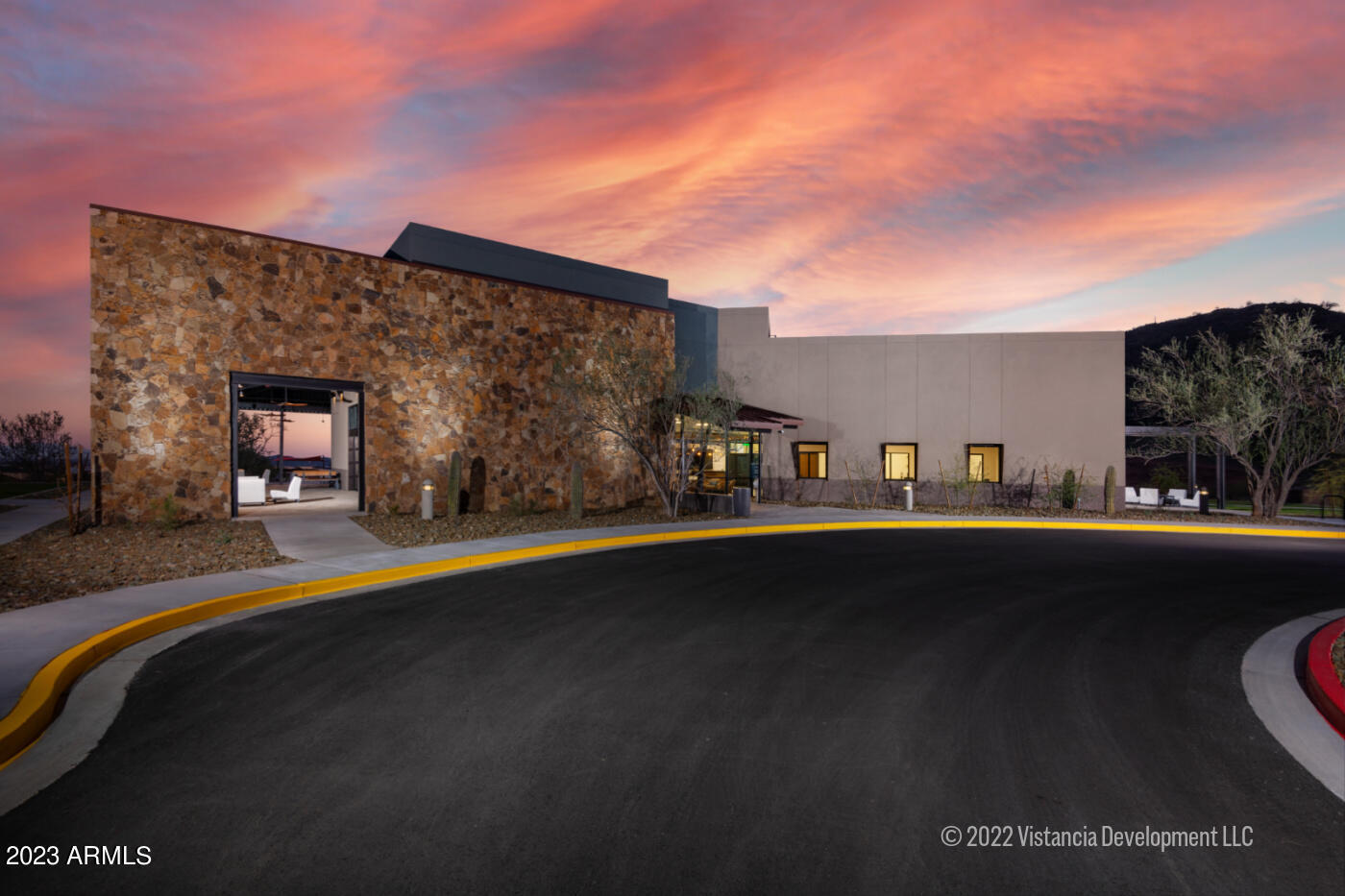 13206 W RED RANGE Way