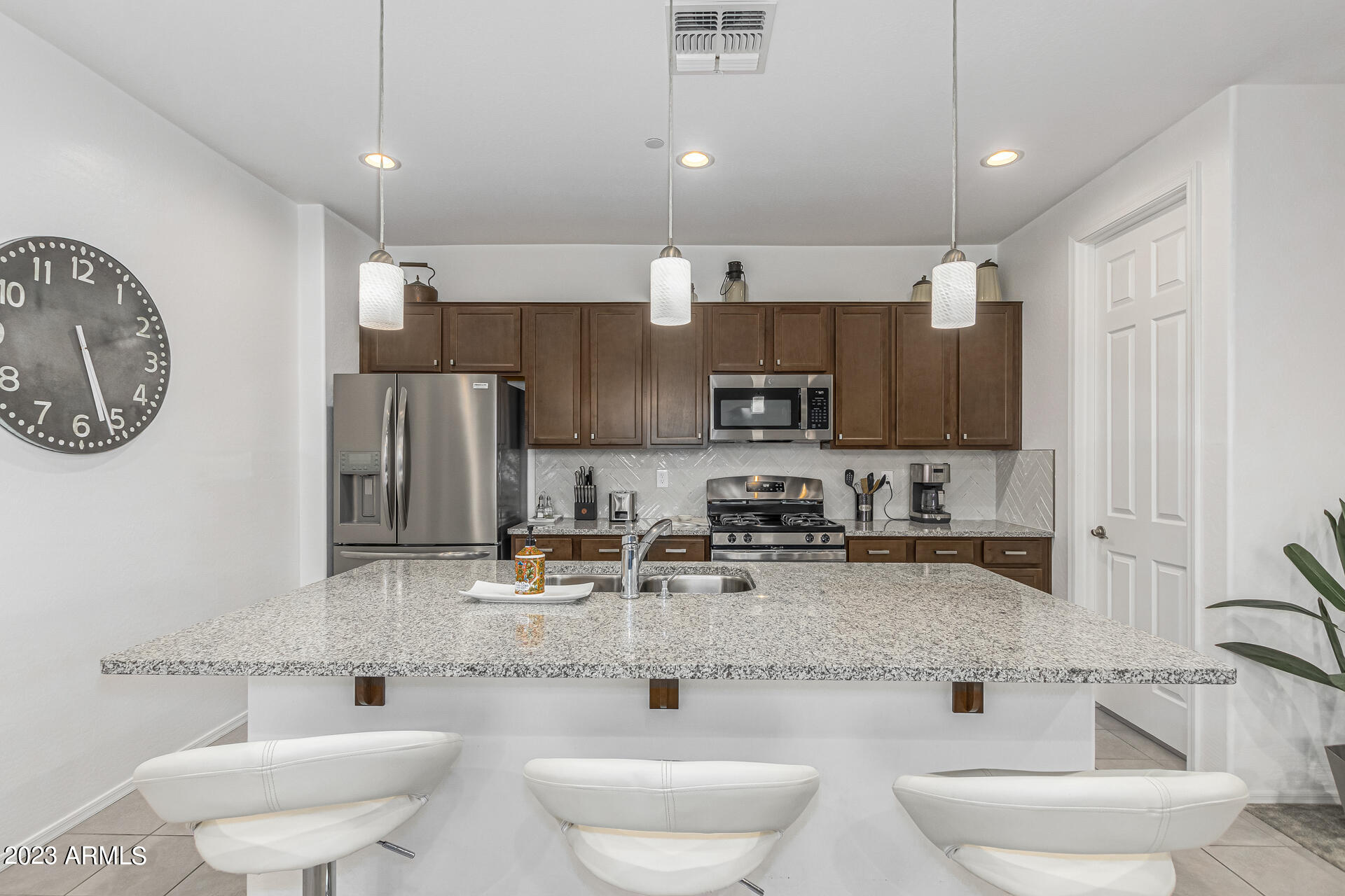 13206 W RED RANGE Way