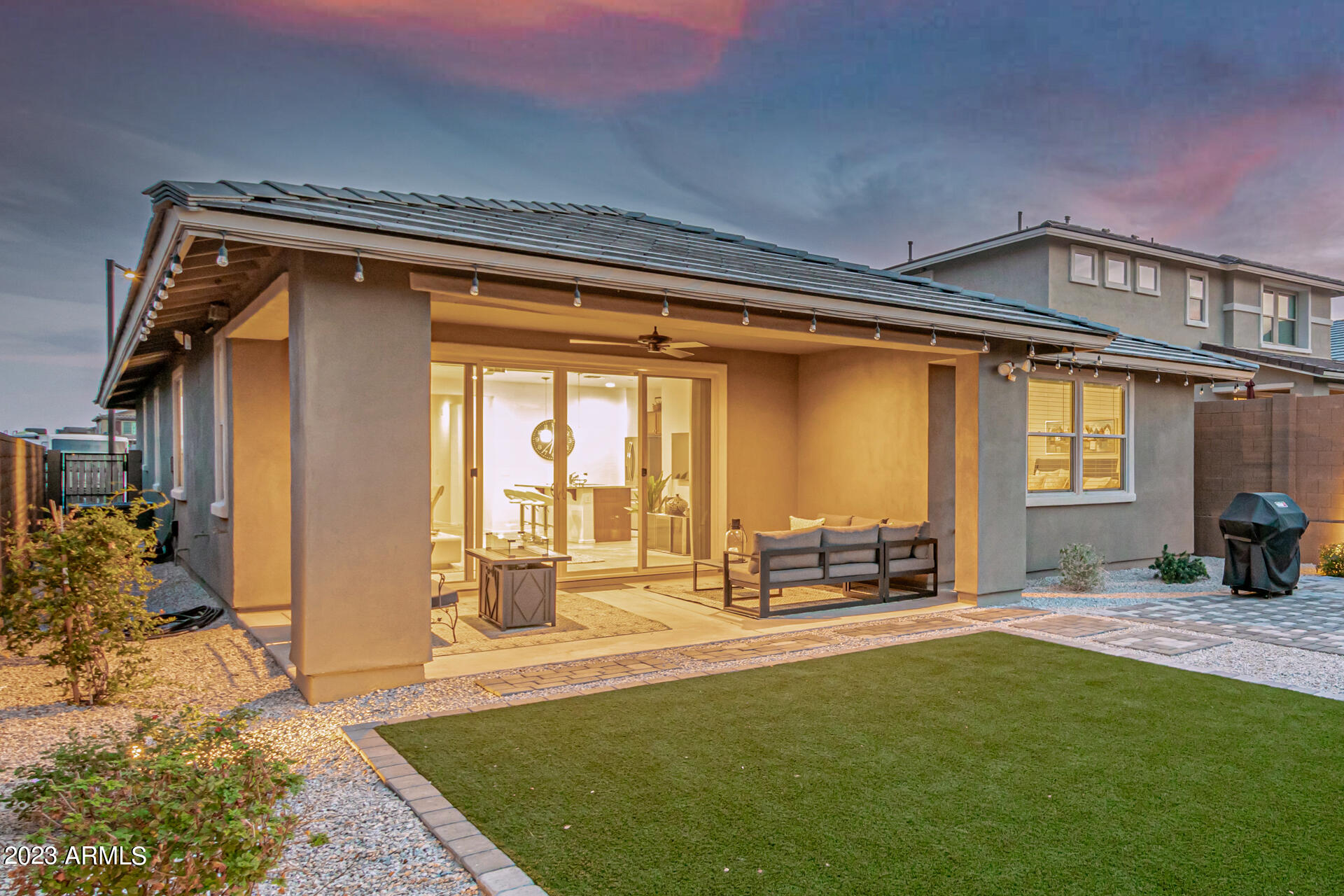 13206 W RED RANGE Way