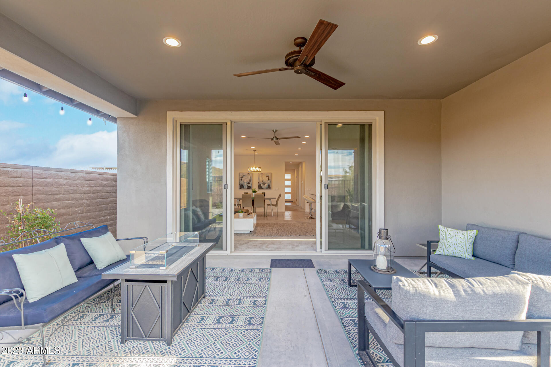 13206 W RED RANGE Way