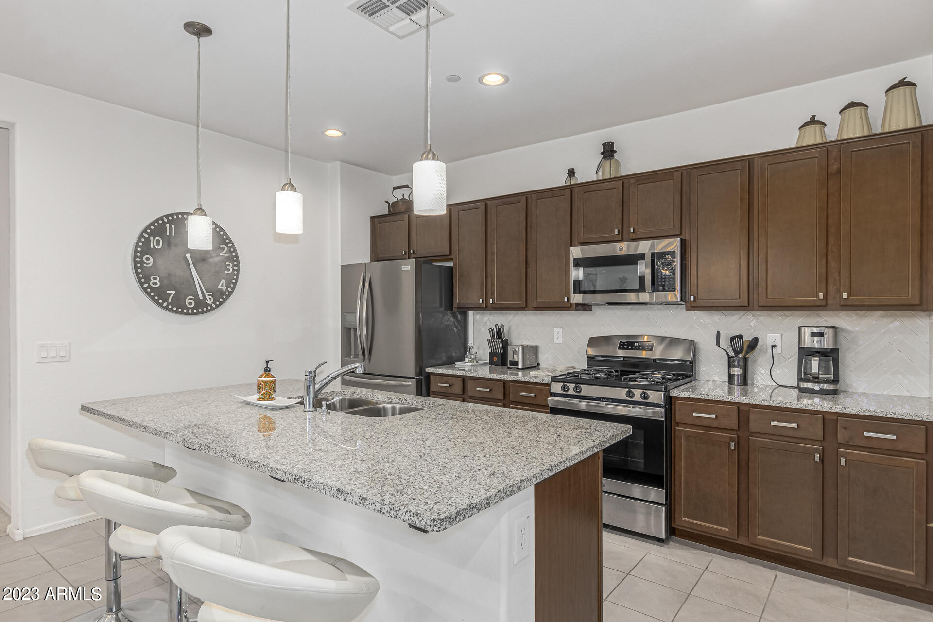 13206 W RED RANGE Way