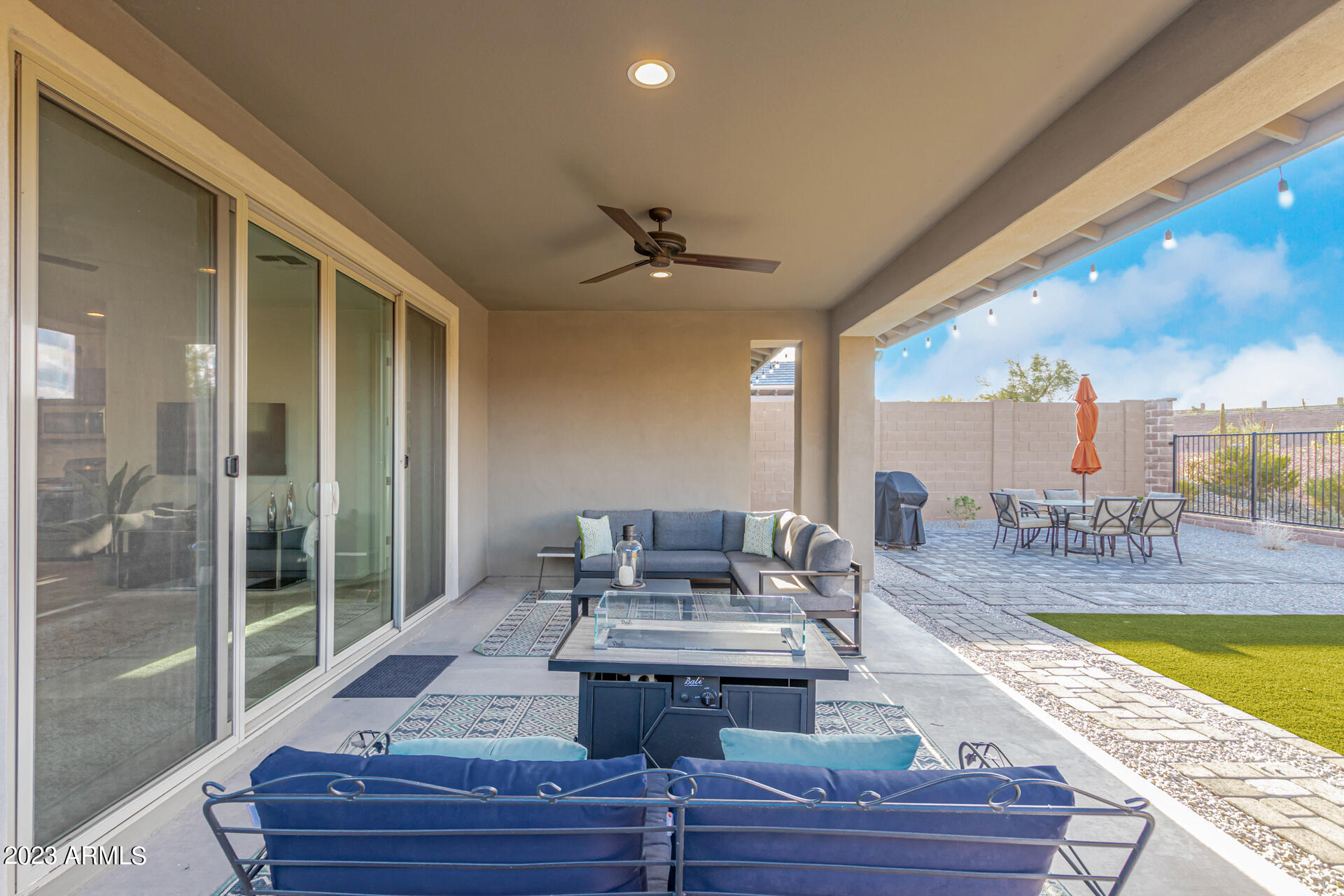 13206 W RED RANGE Way