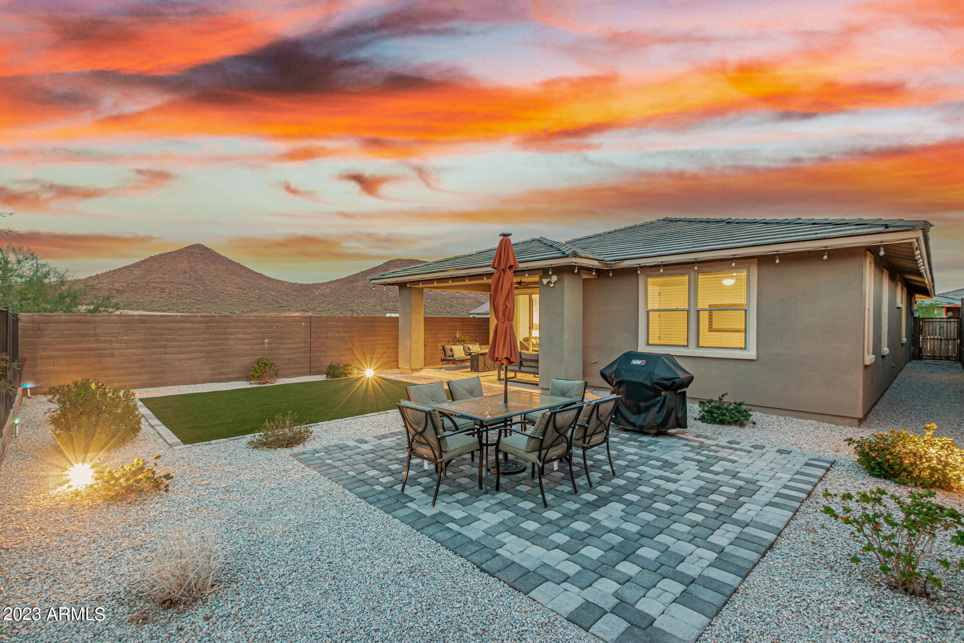 13206 W RED RANGE Way