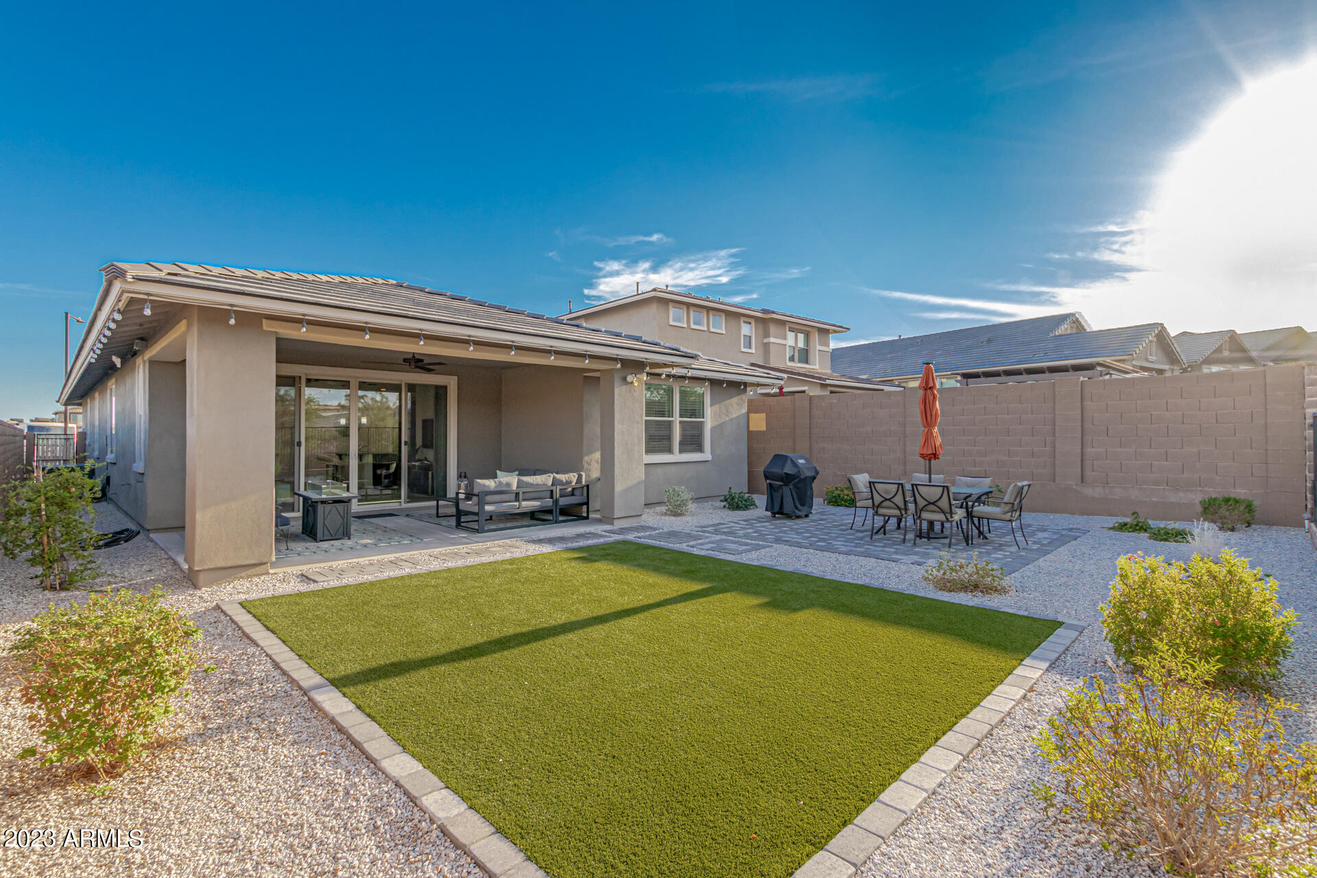 13206 W RED RANGE Way