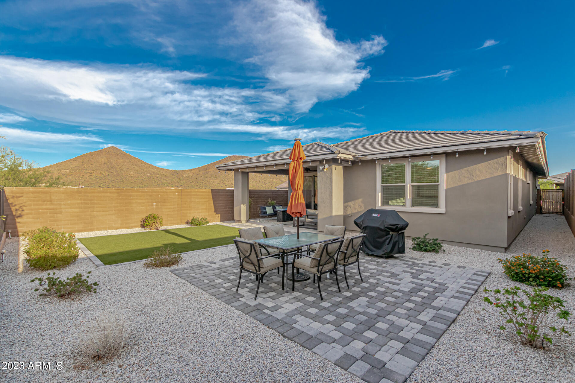 13206 W RED RANGE Way