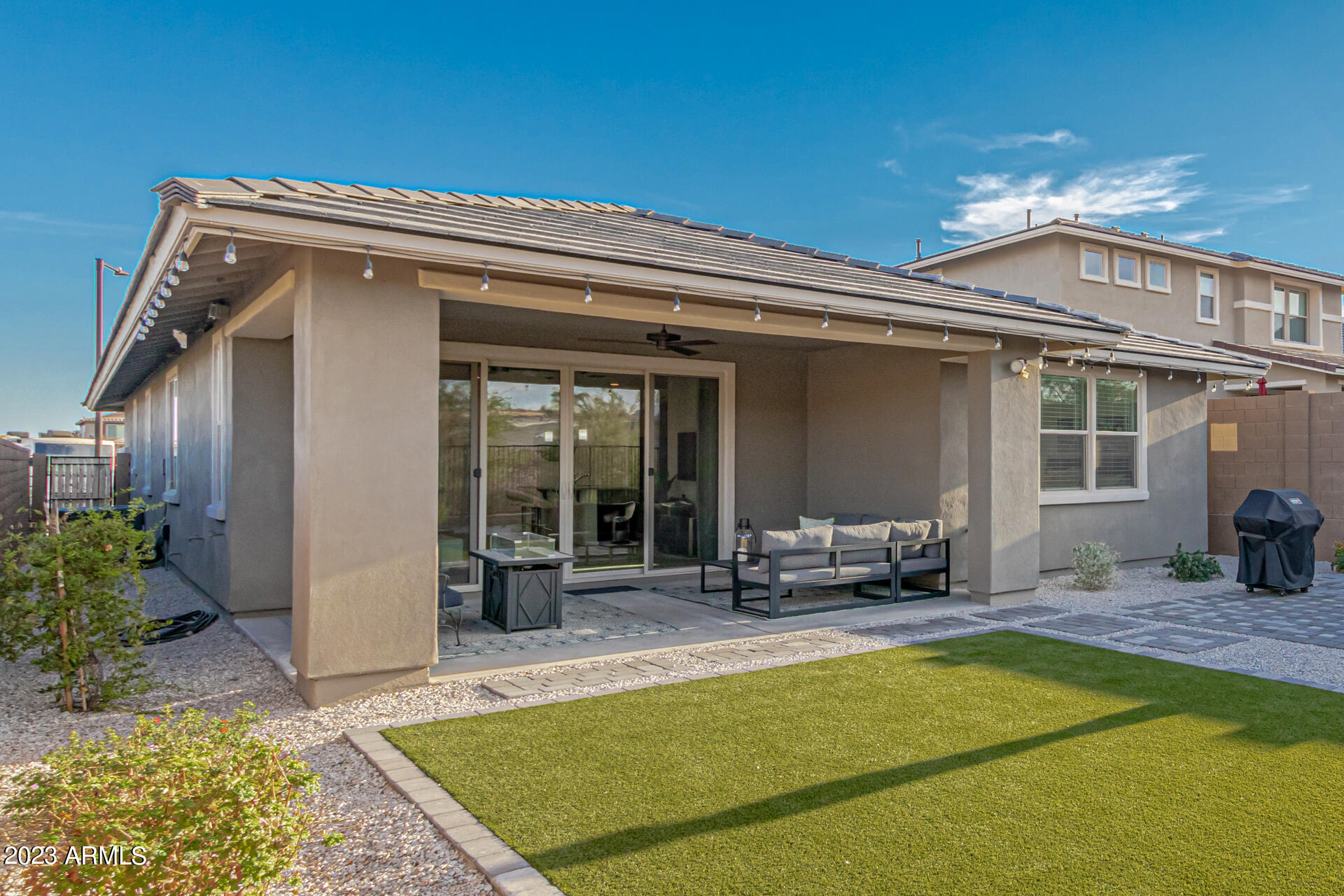 13206 W RED RANGE Way