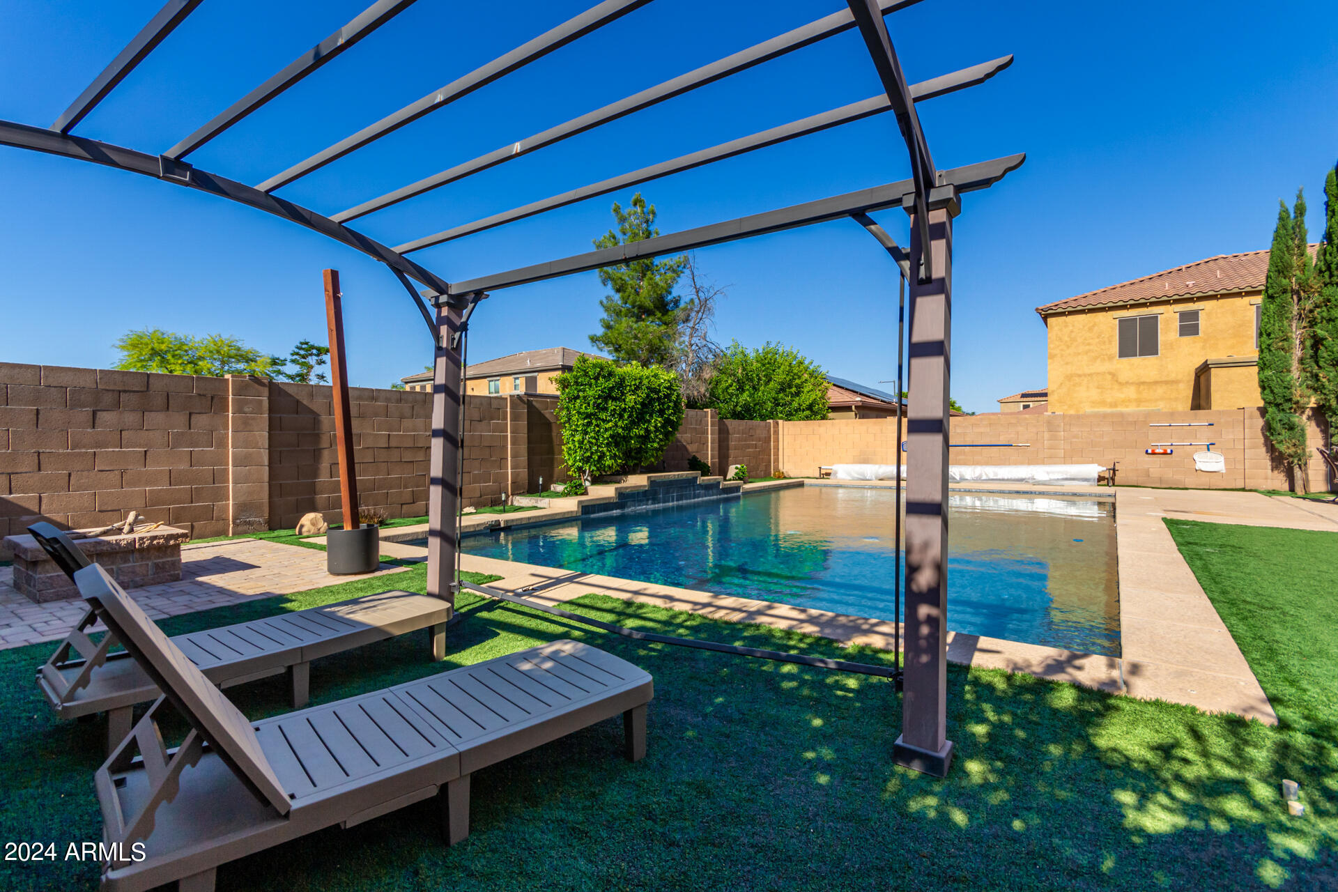 12106 W VILLA CHULA Court