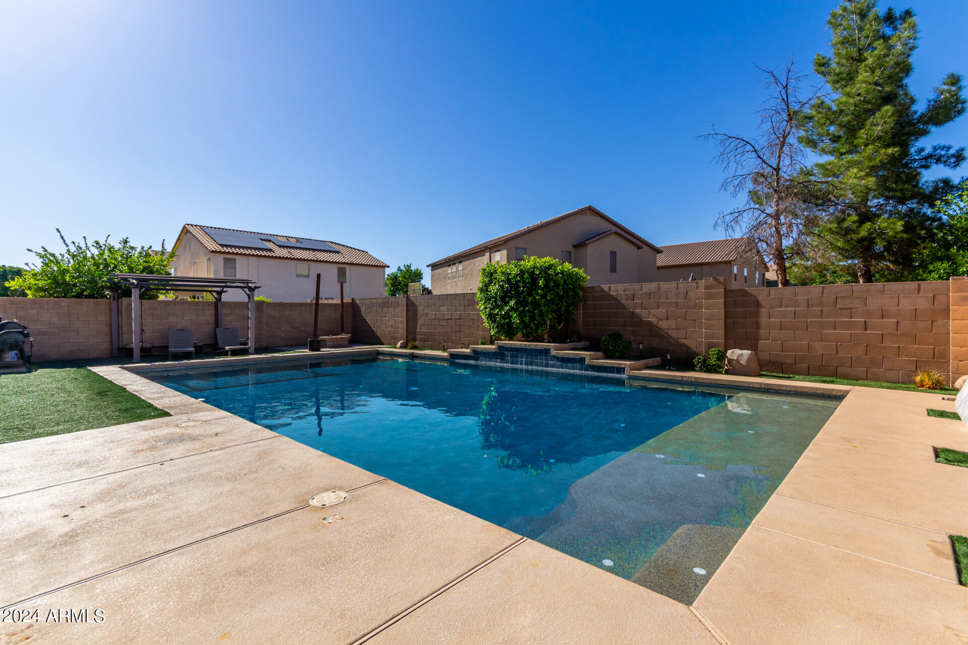 12106 W VILLA CHULA Court