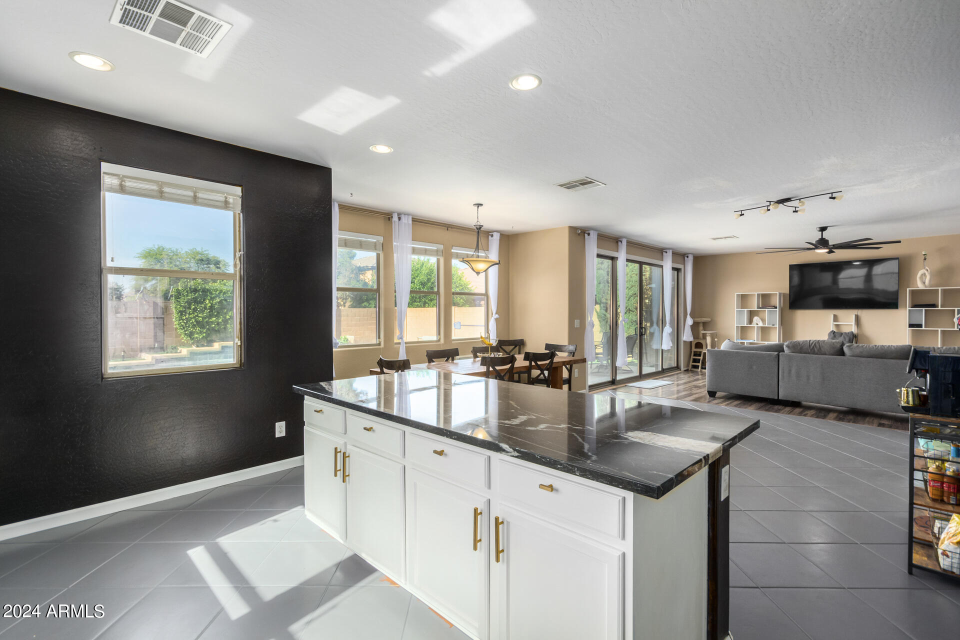 12106 W VILLA CHULA Court