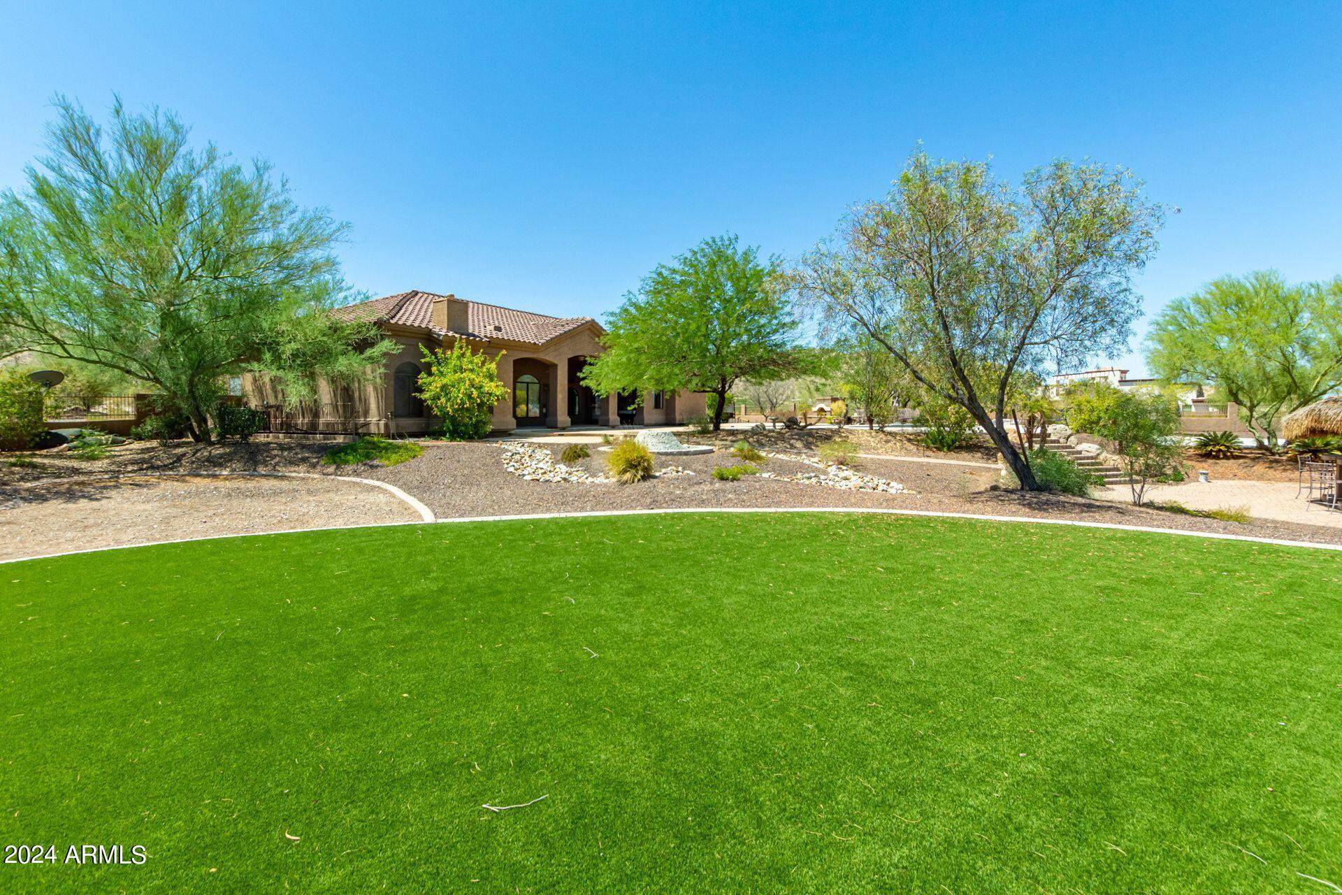 9186 S SAN PABLO Drive