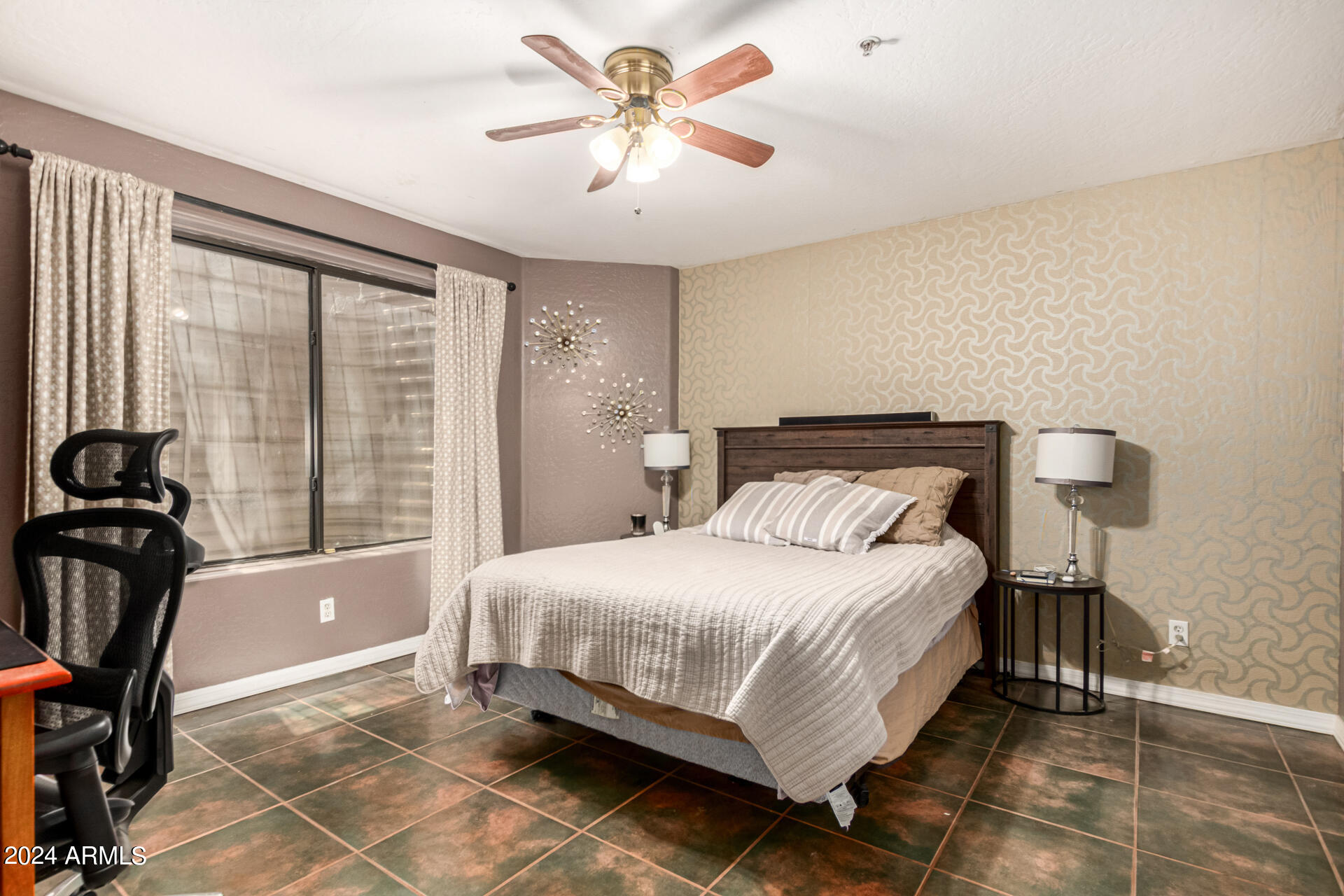 9186 S SAN PABLO Drive