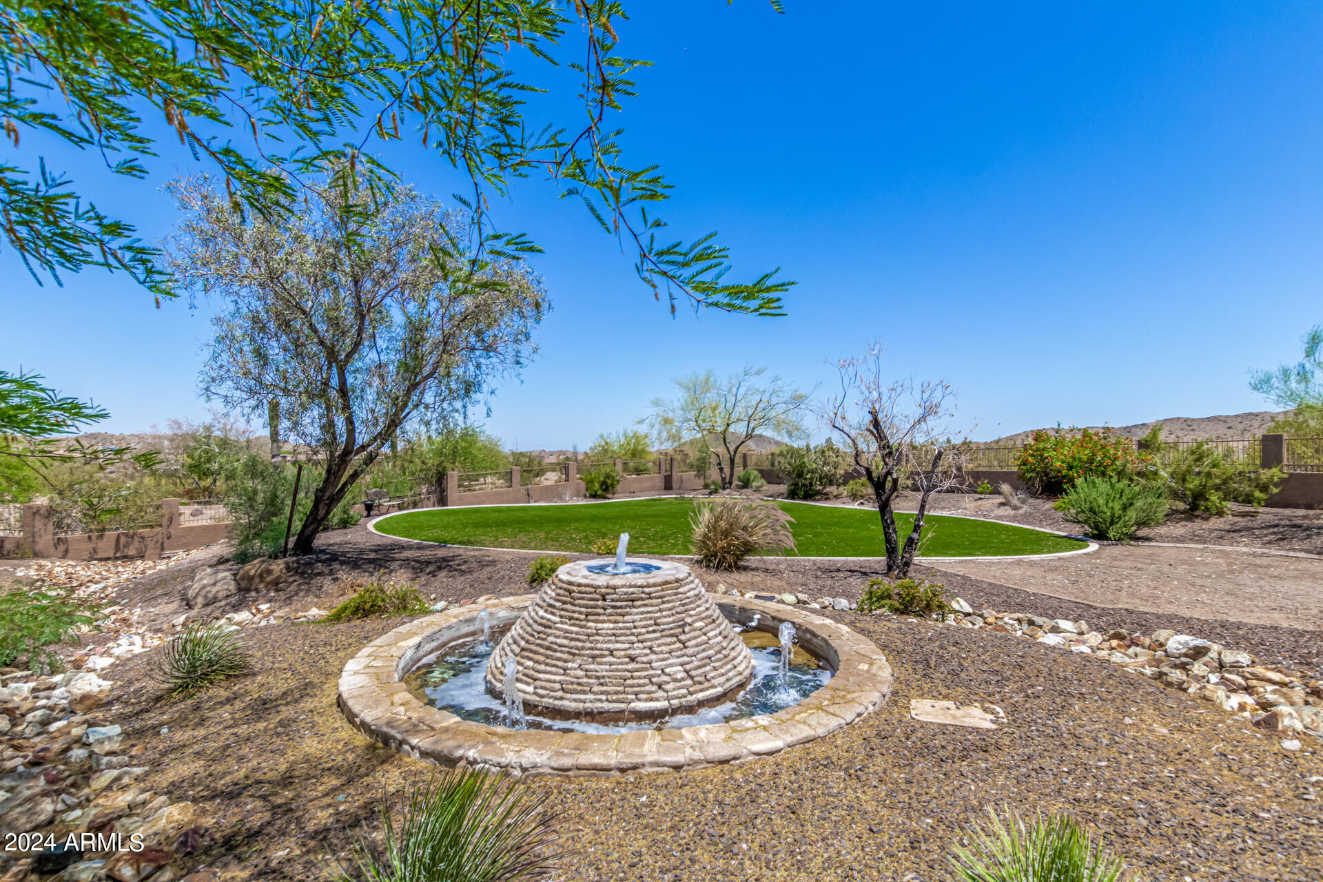 9186 S SAN PABLO Drive