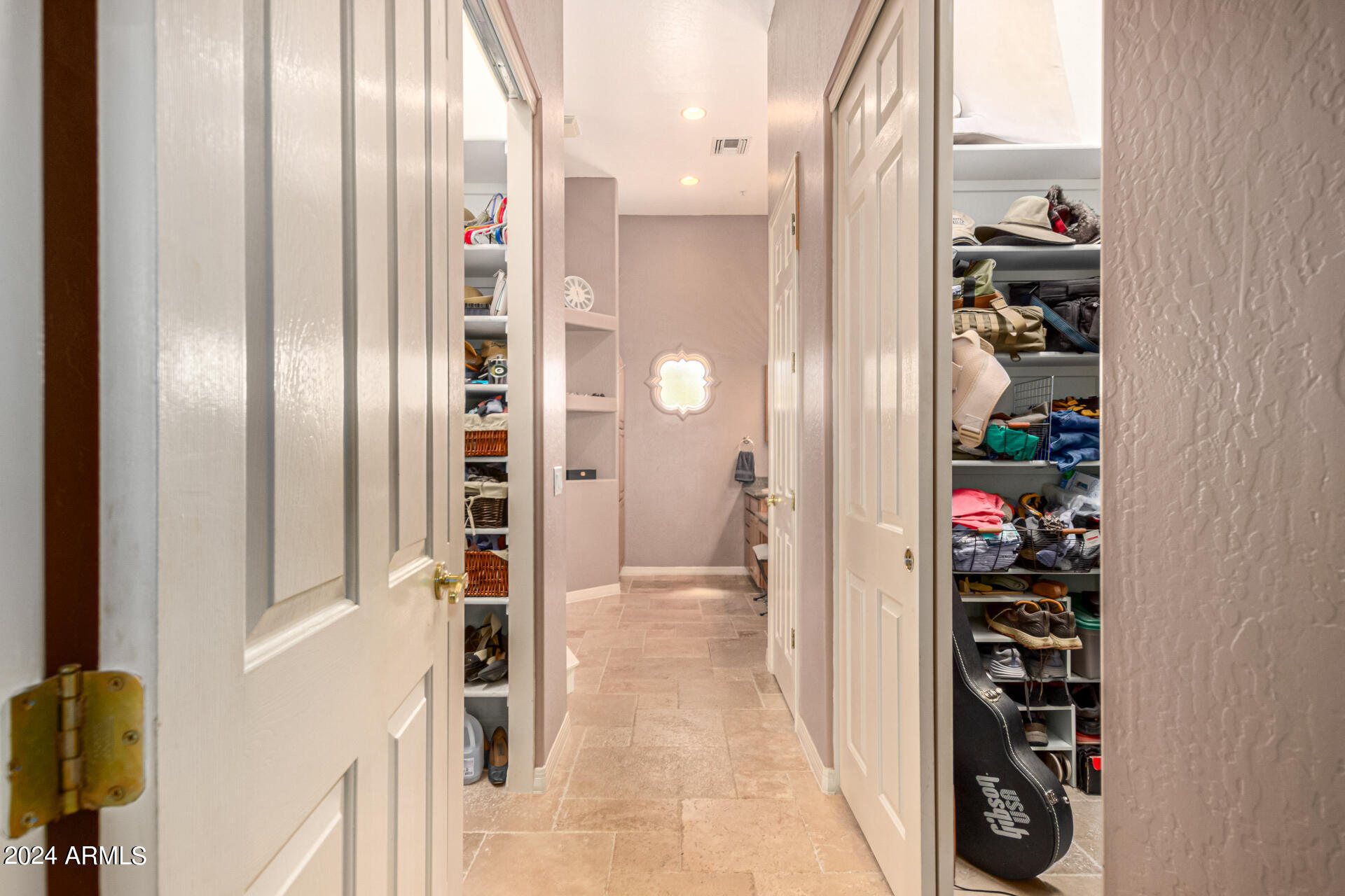 9186 S SAN PABLO Drive