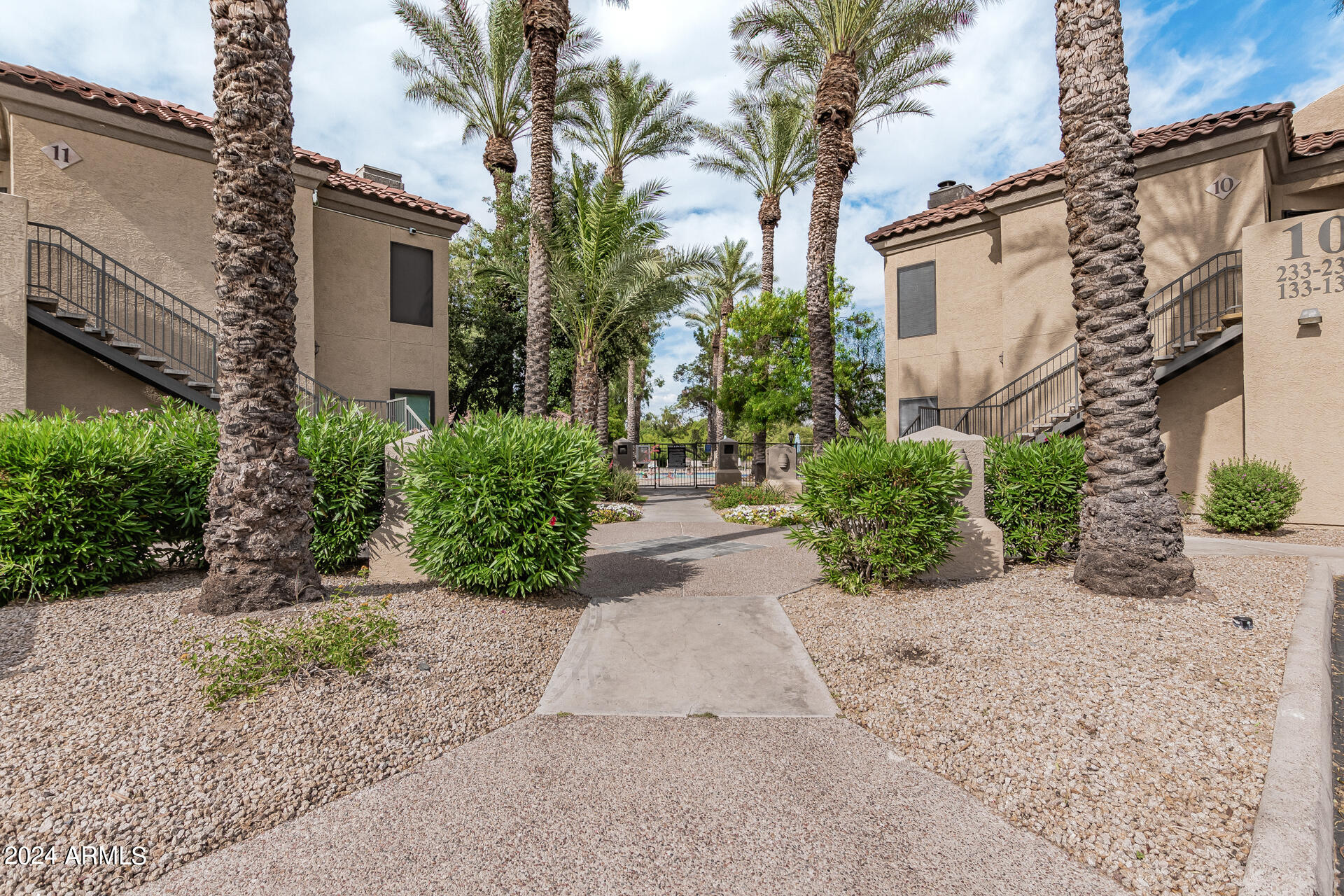 4925 E DESERT COVE Avenue, 242