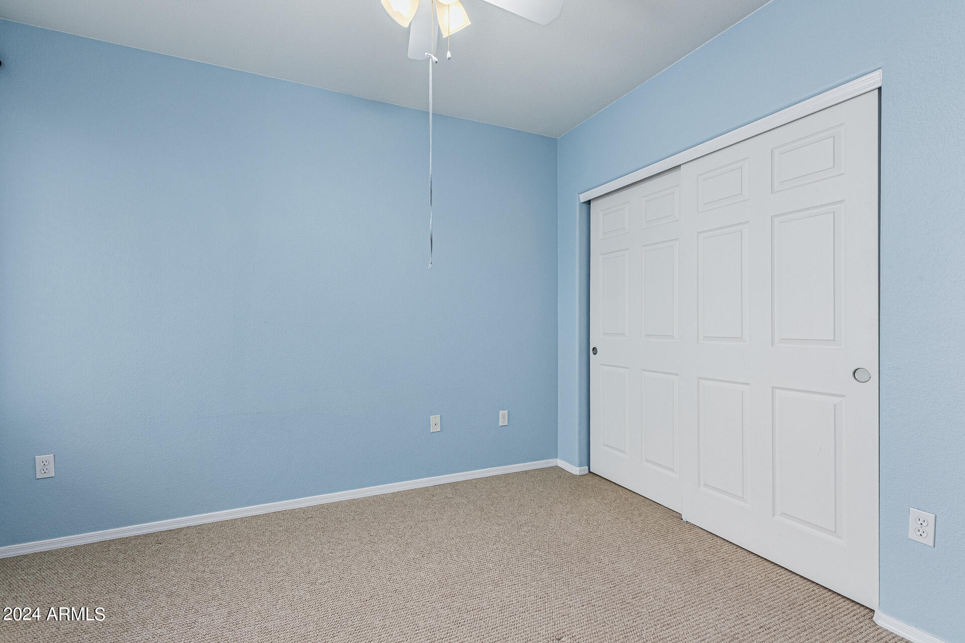 4925 E DESERT COVE Avenue, 242