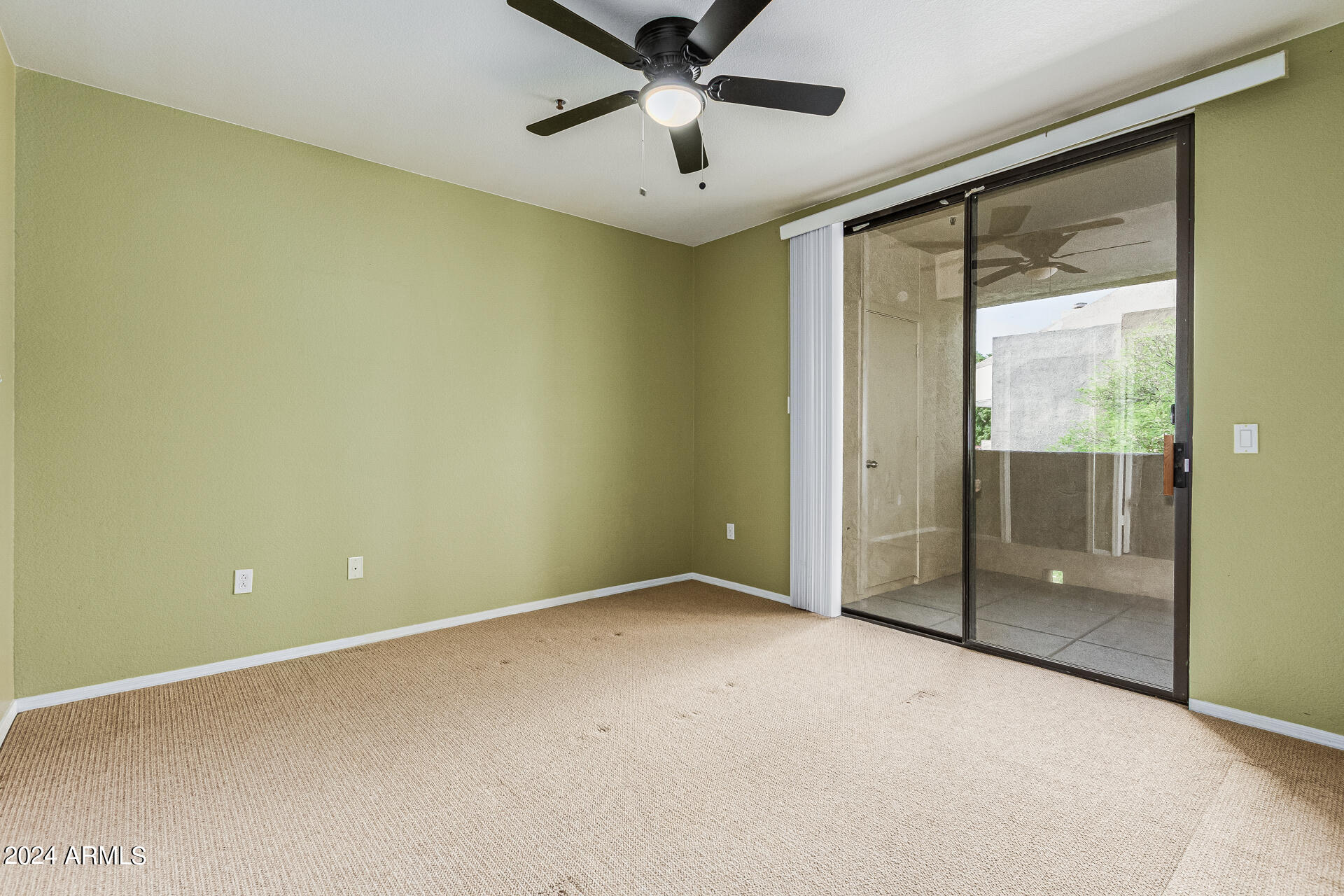 4925 E DESERT COVE Avenue, 242