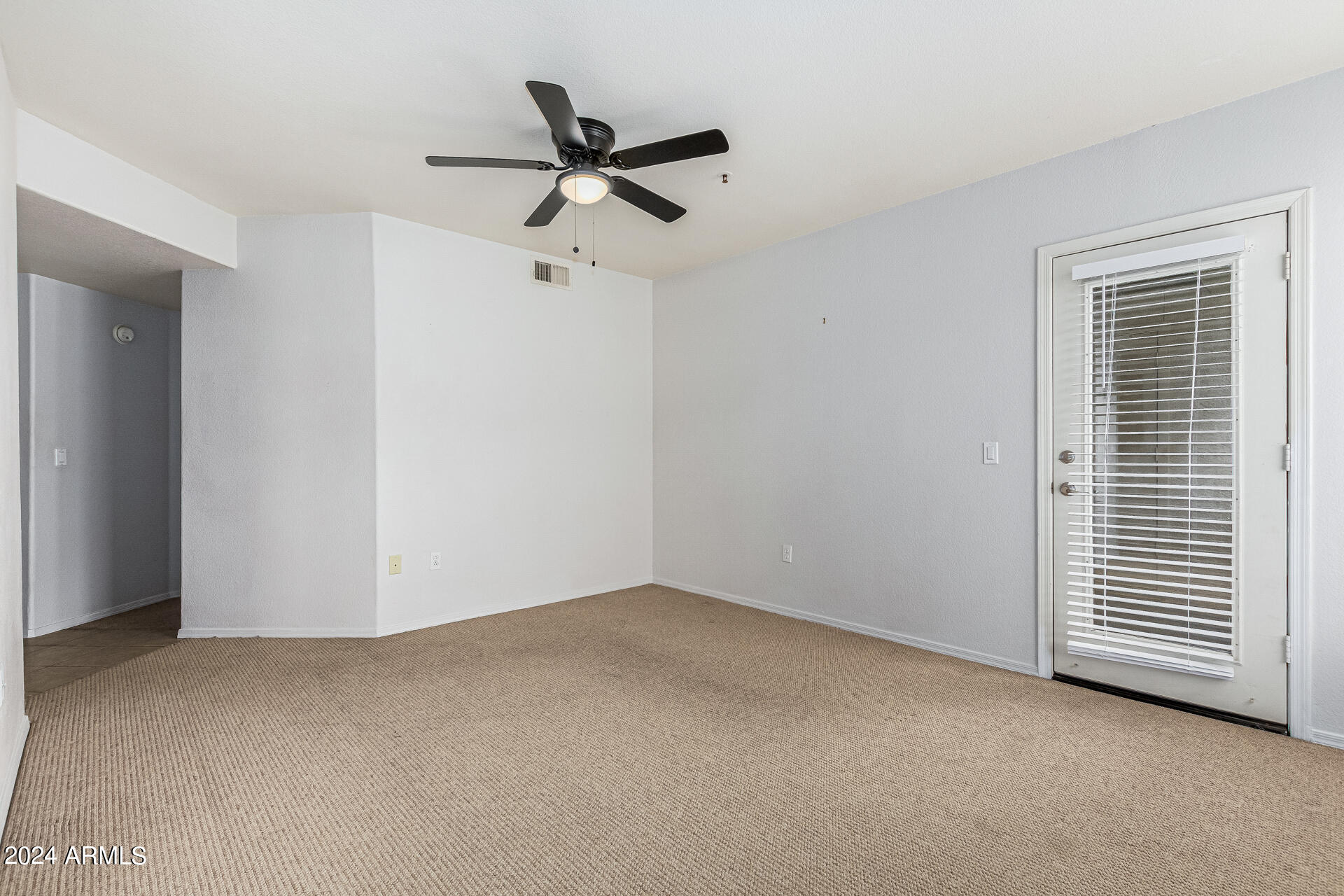 4925 E DESERT COVE Avenue, 242