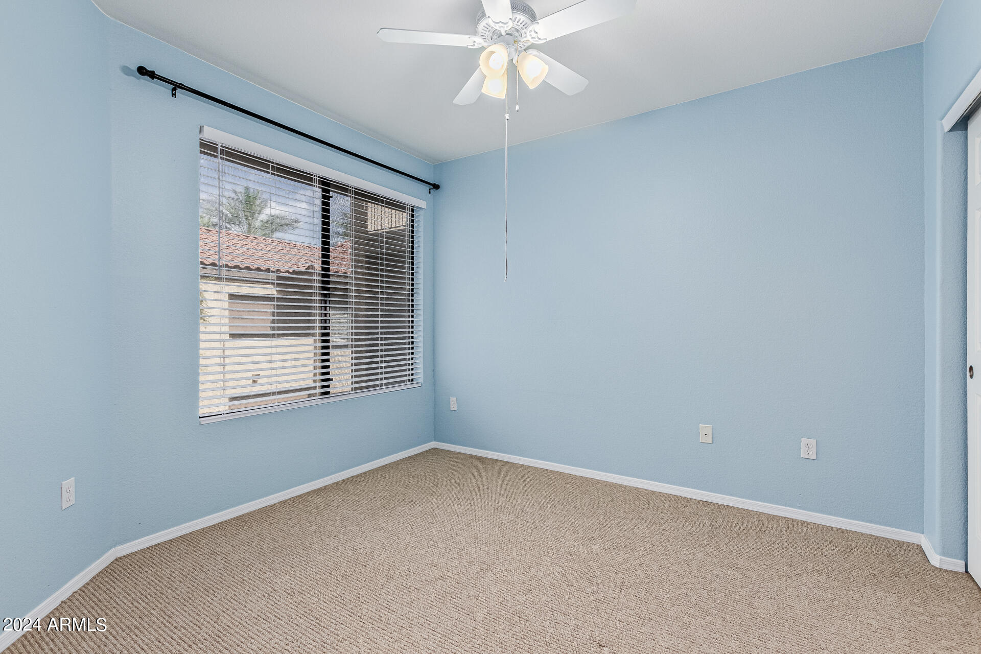 4925 E DESERT COVE Avenue, 242