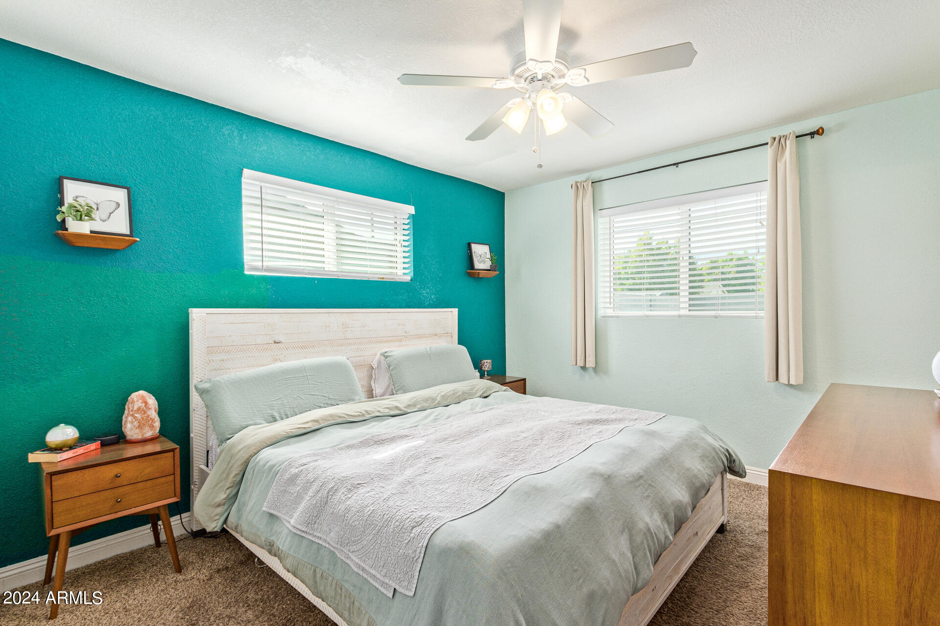 2007 W MONTEBELLO Avenue