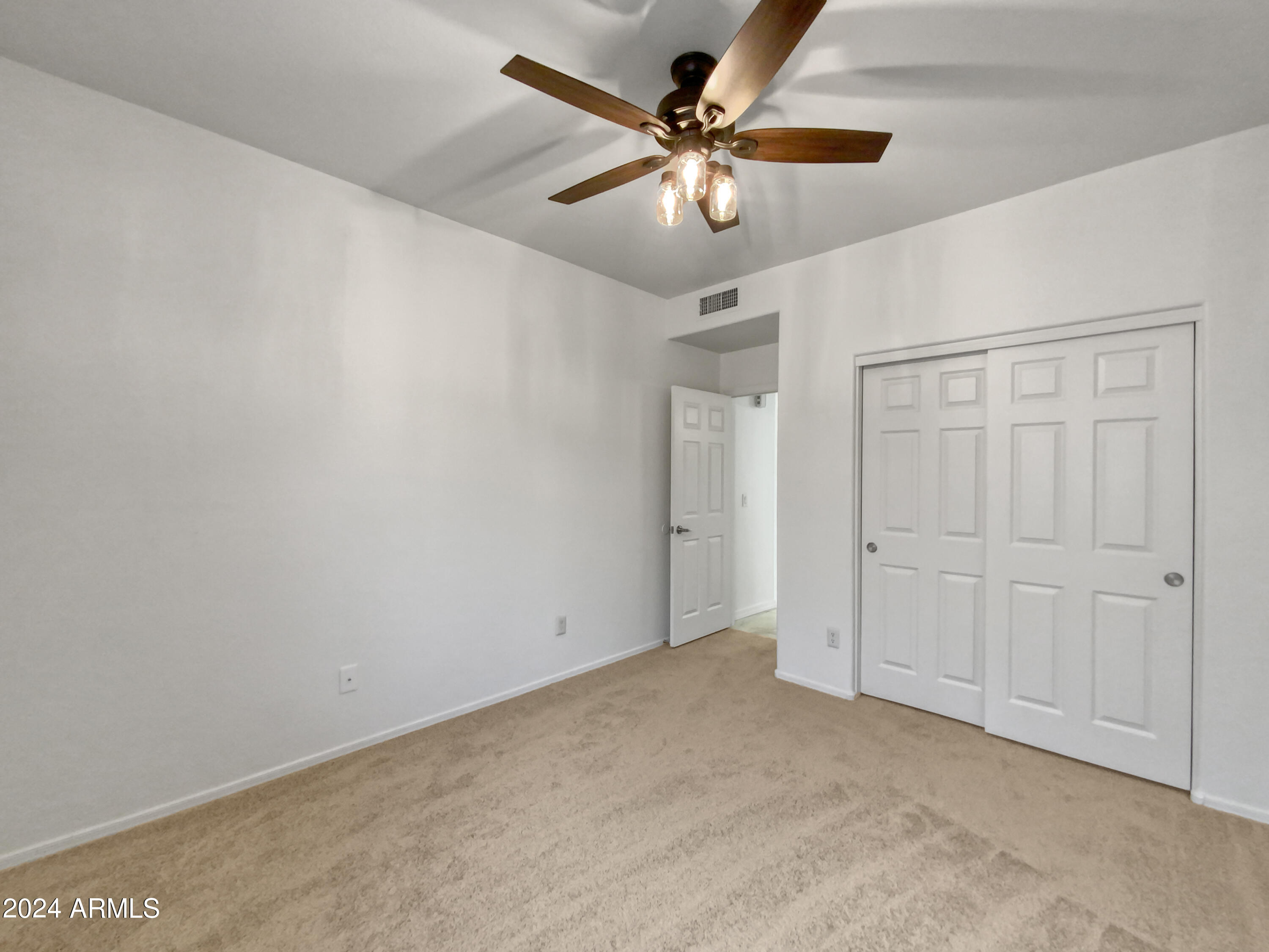 4025 E SAN ANGELO Avenue