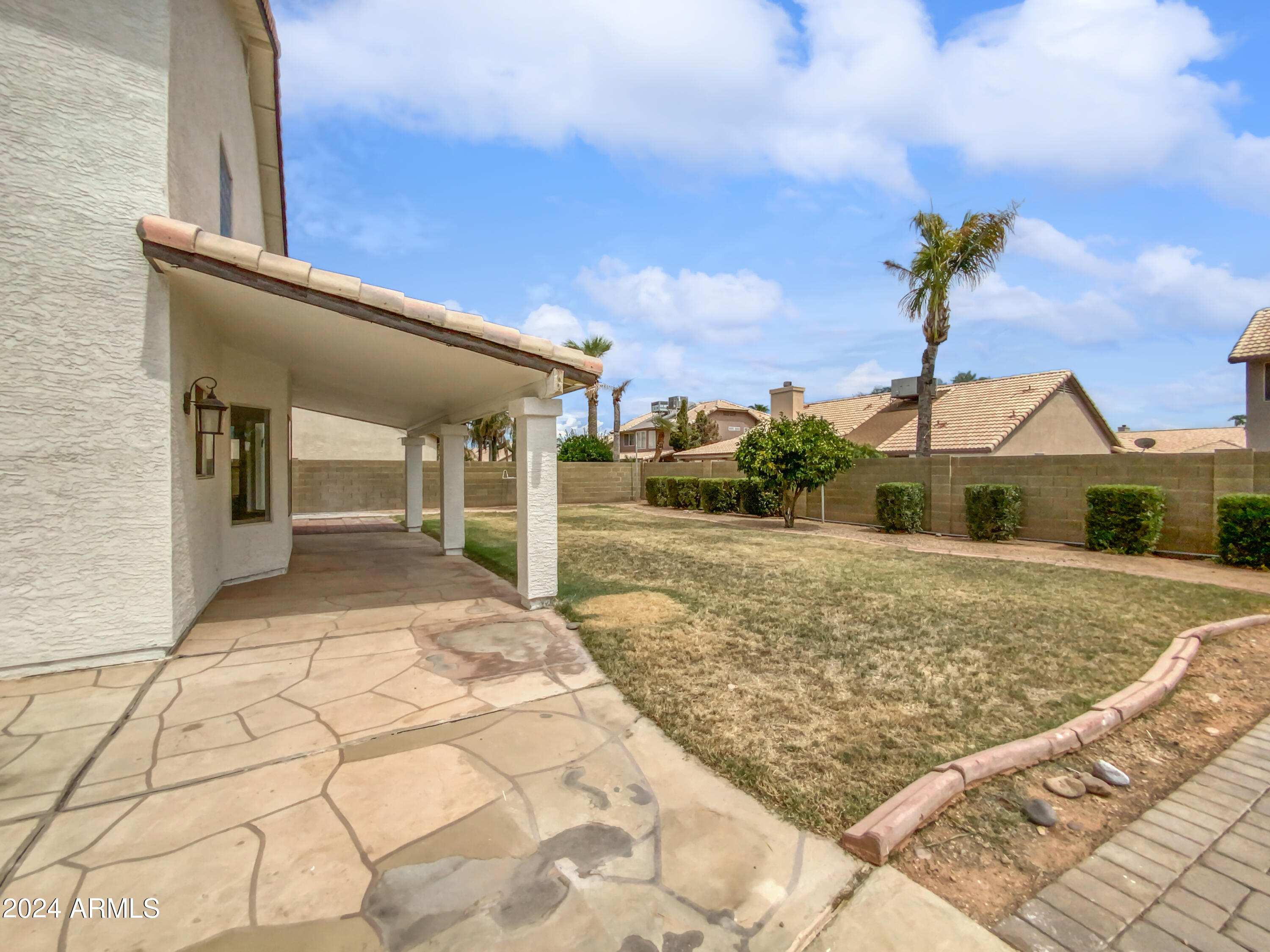 4025 E SAN ANGELO Avenue