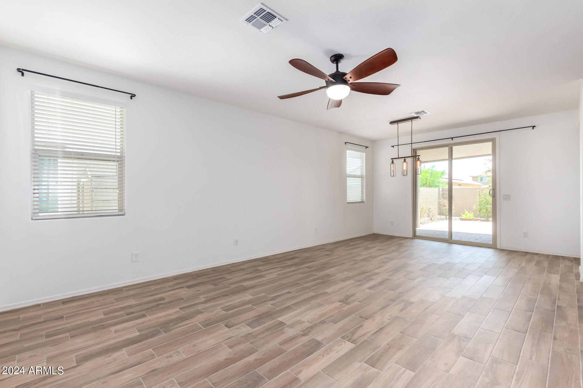 17581 W VILLA CHULA Lane