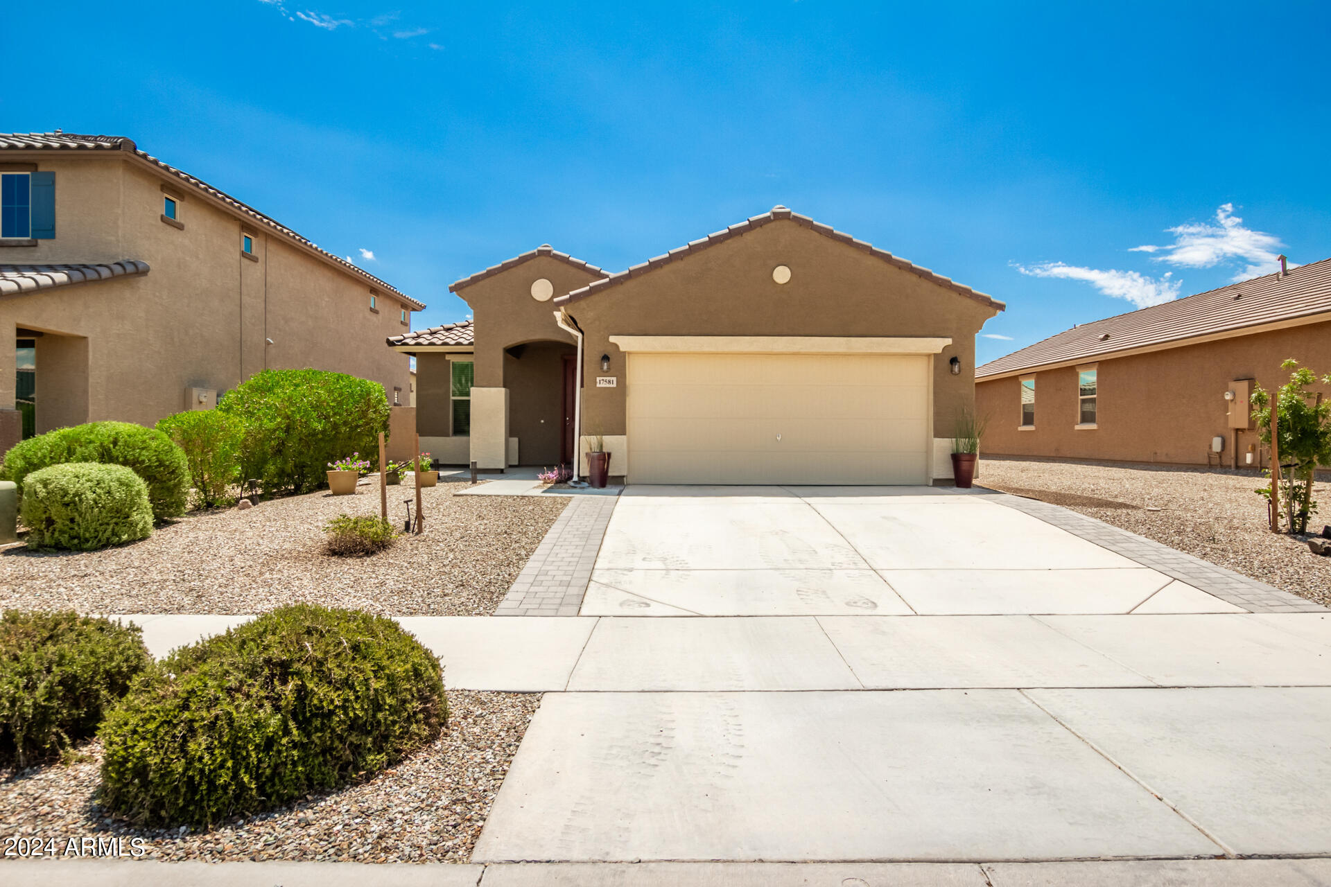 17581 W VILLA CHULA Lane