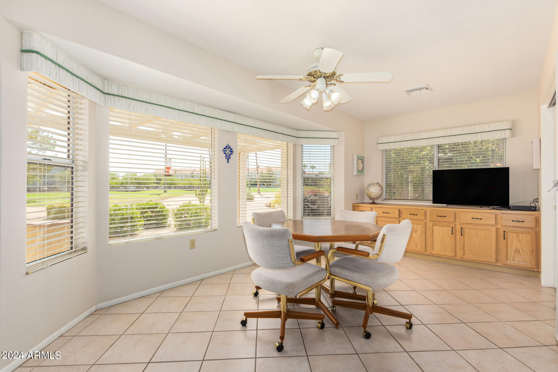 19831 N WHITE ROCK Drive