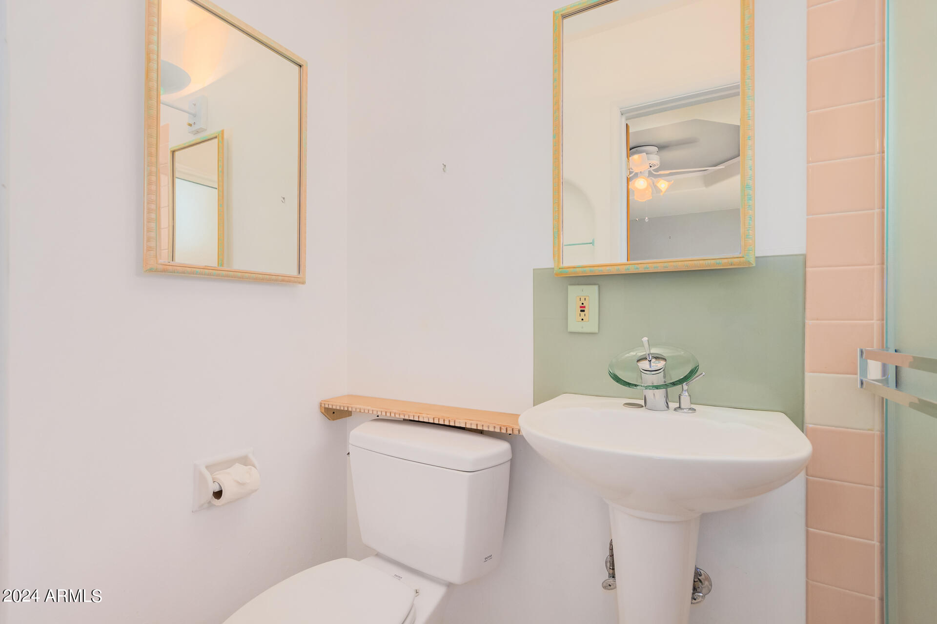 4242 E TURNEY Avenue