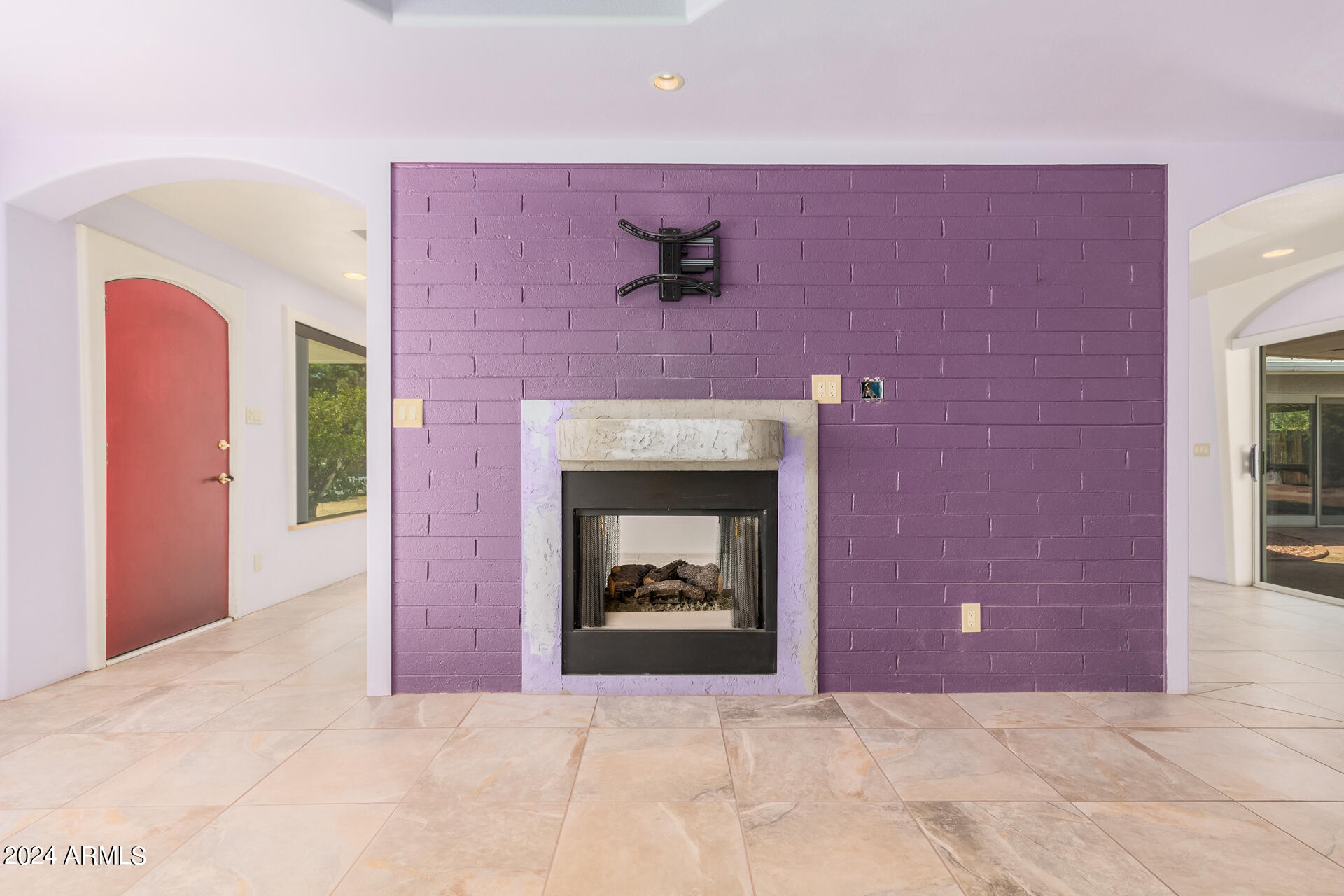 4242 E TURNEY Avenue