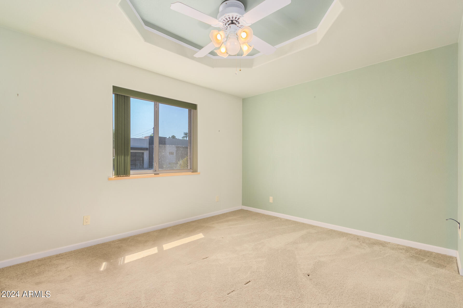 4242 E TURNEY Avenue