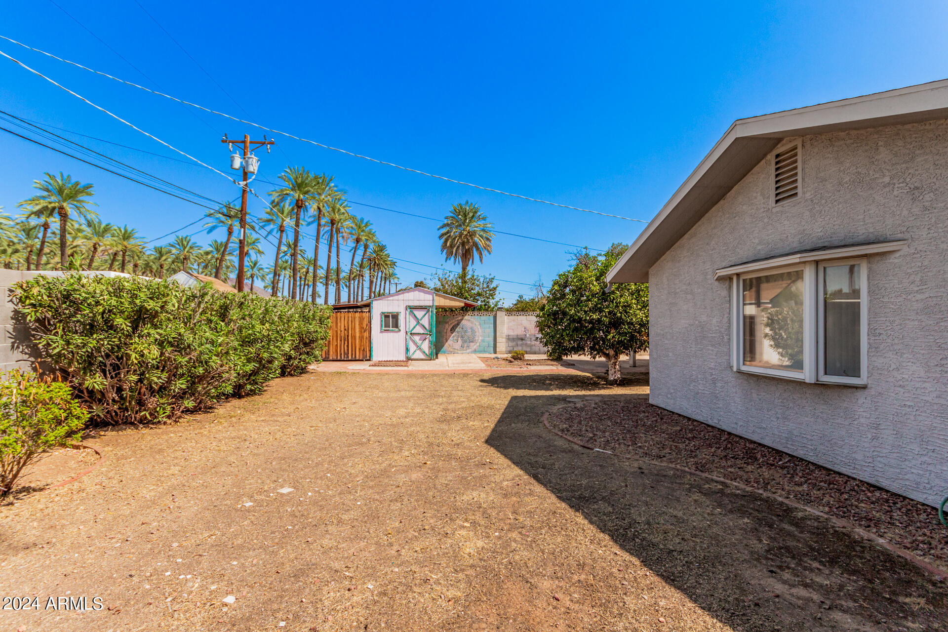 4242 E TURNEY Avenue